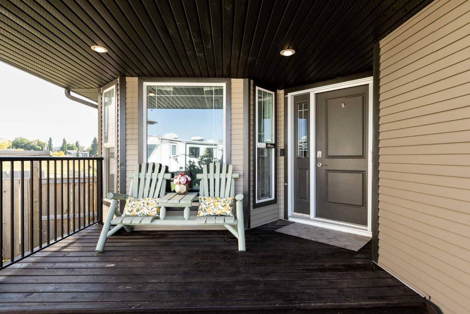 Innisfail, AB T4G 0B9,5224 48 Street Close