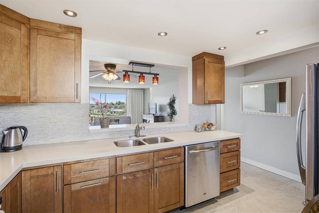 Dania Beach, FL 33004,311 SE 3rd St #410