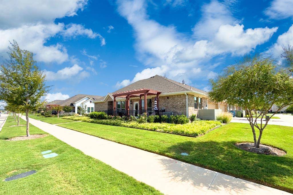 Argyle, TX 76226,1041 4th Street