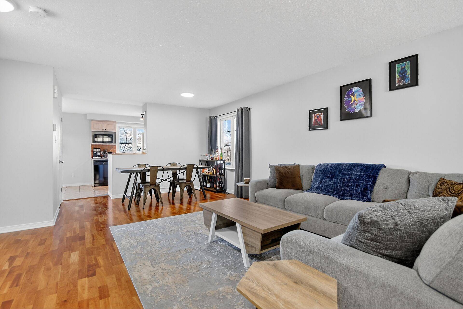 Hunt Club - South Keys And Area, ON K1V 2G5,1512 Walkley RD #104