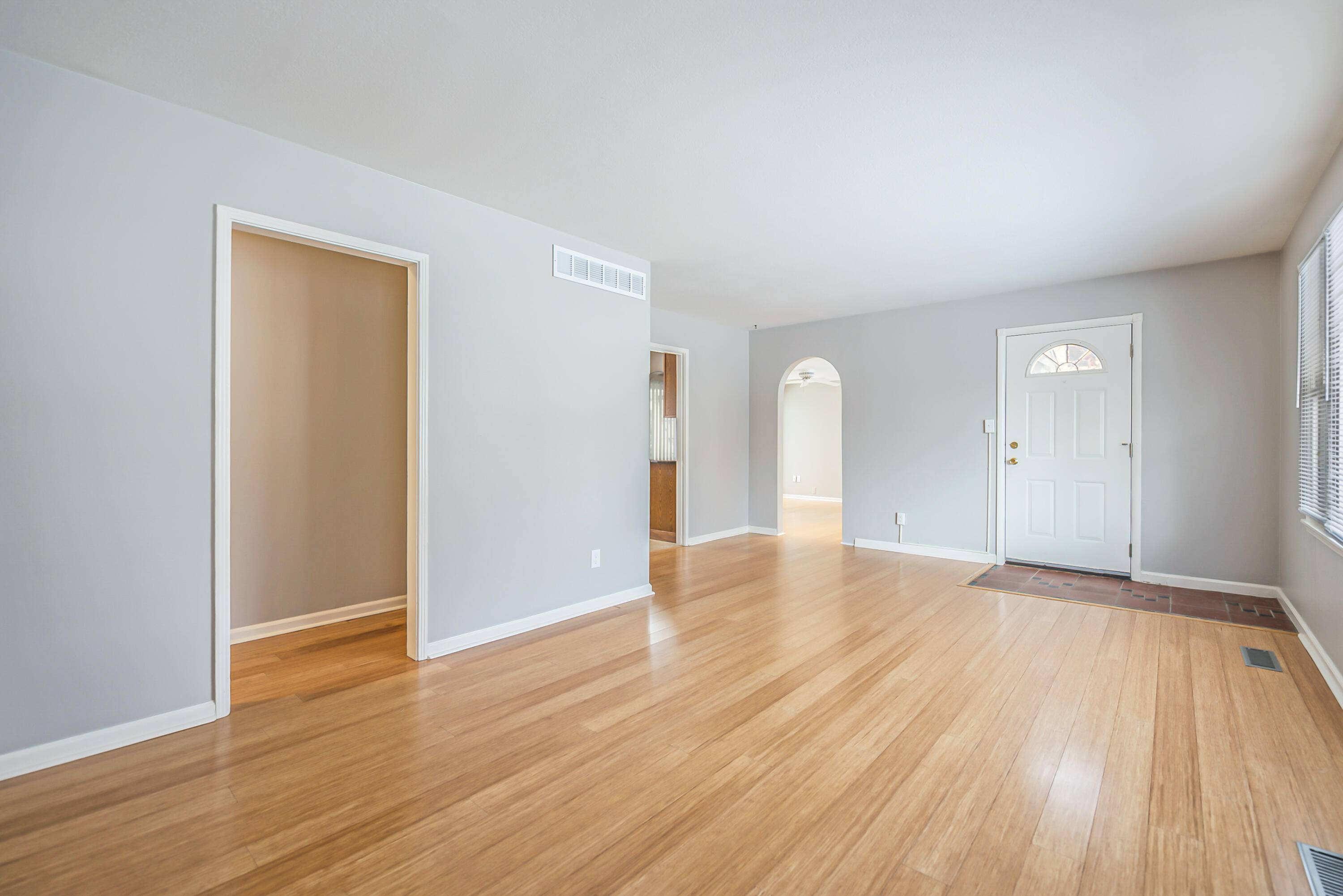 Ann Arbor, MI 48103,701 Pomona RD