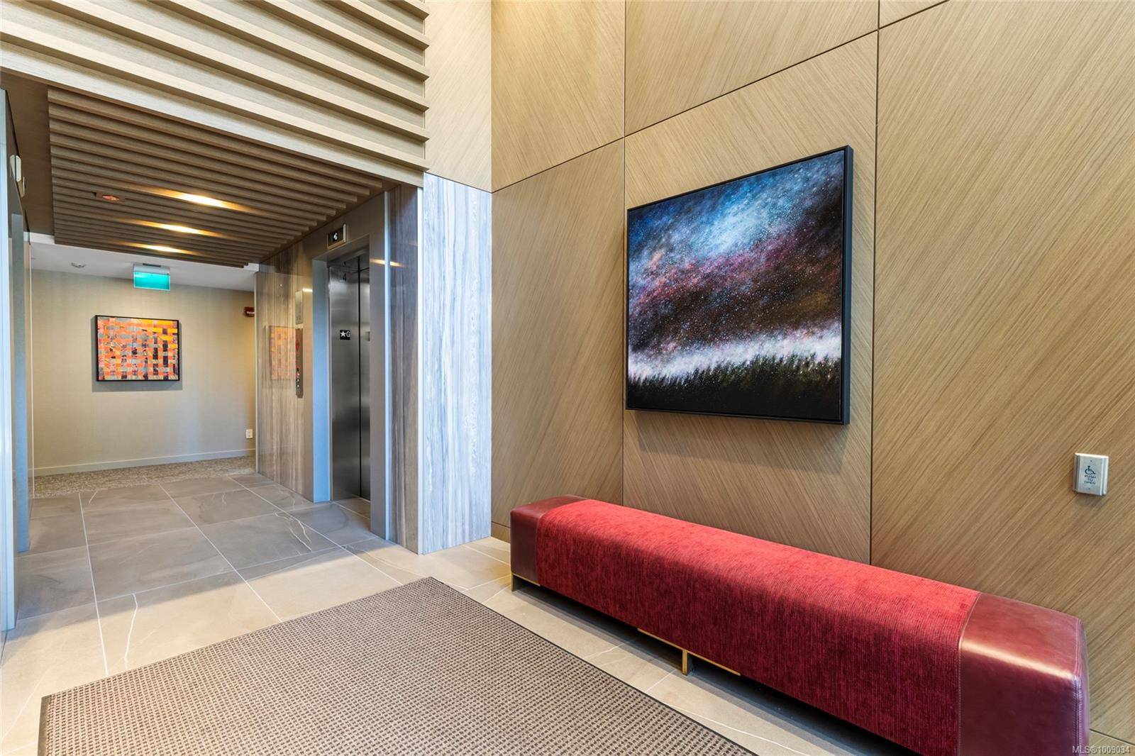 Victoria, BC V8V 0G3,550 Michigan St #304