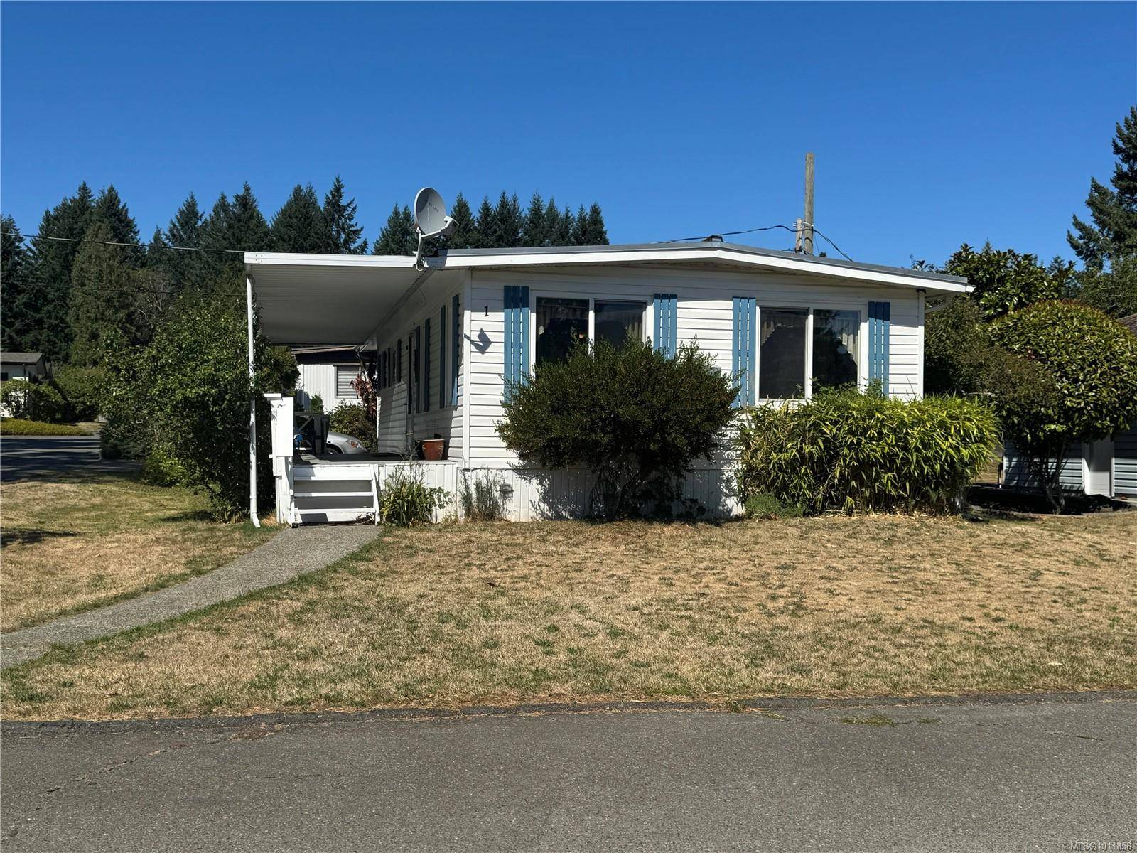 Salt Spring, BC V8K 2T9,135 Brinkworthy Rd #2001