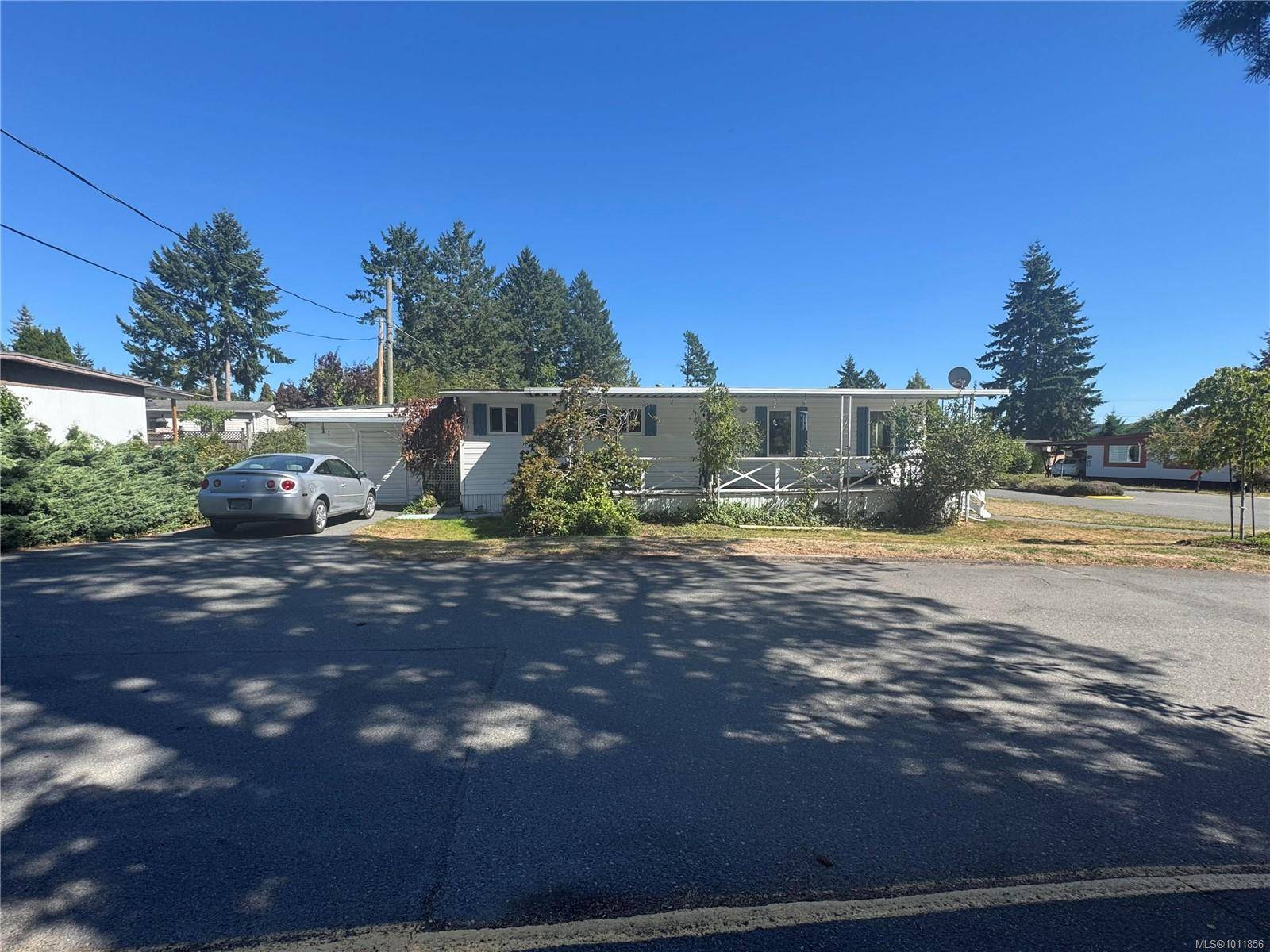 Salt Spring, BC V8K 2T9,135 Brinkworthy Rd #2001