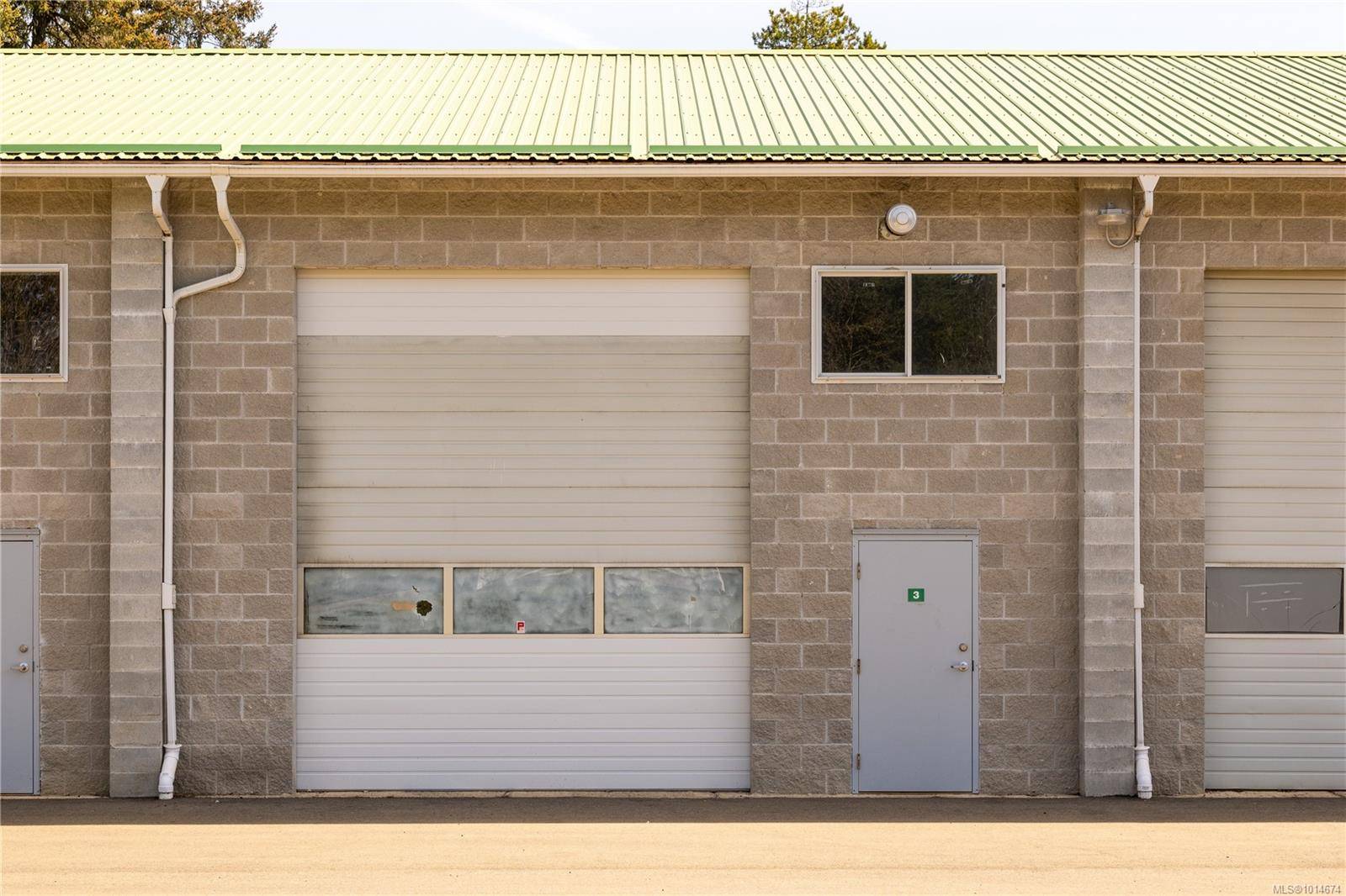 Parksville, BC V9P 2C7,1260 Fair Rd #SL 3