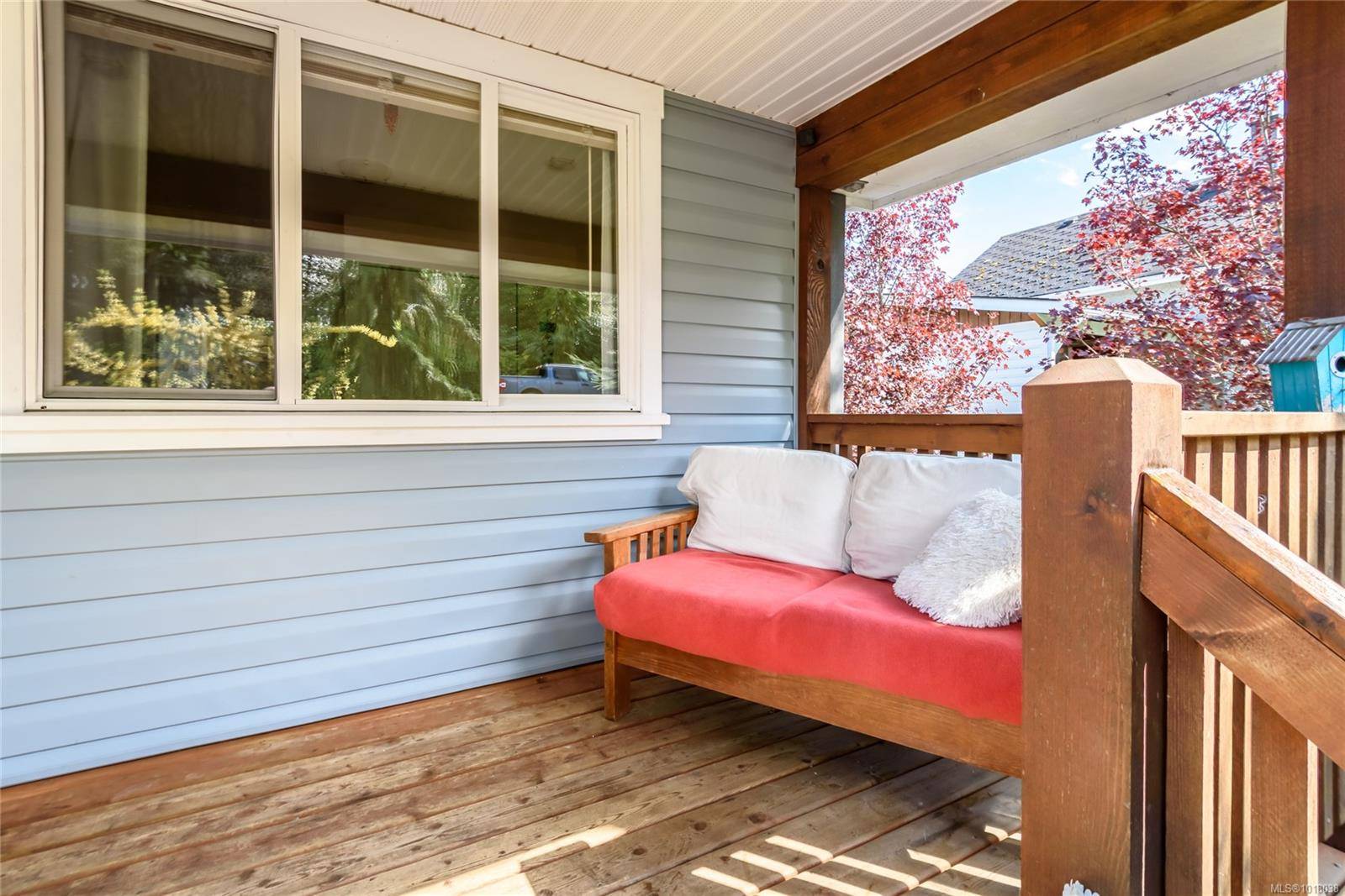 Cumberland, BC V0R 1S0,3352 Second St