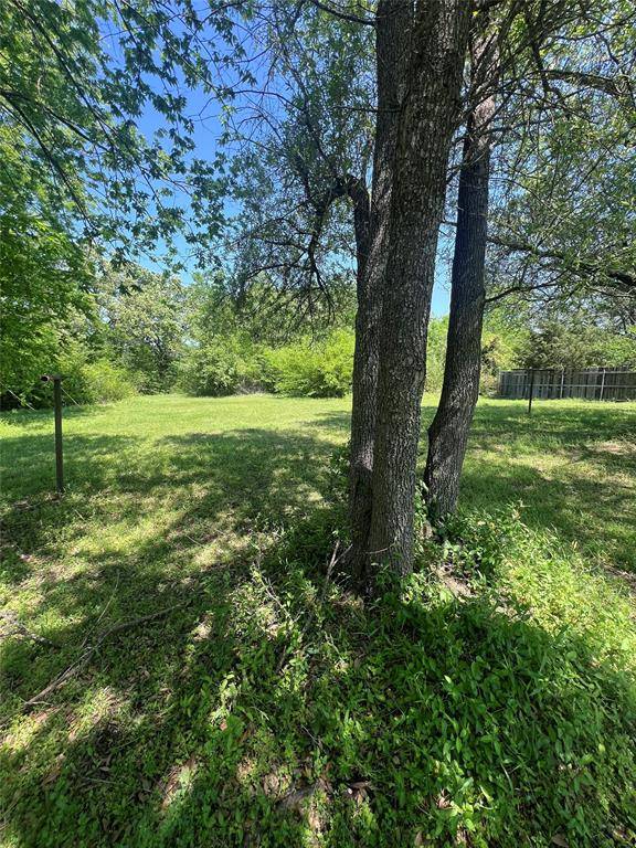 Van, TX 75790,411 Stadium Lane