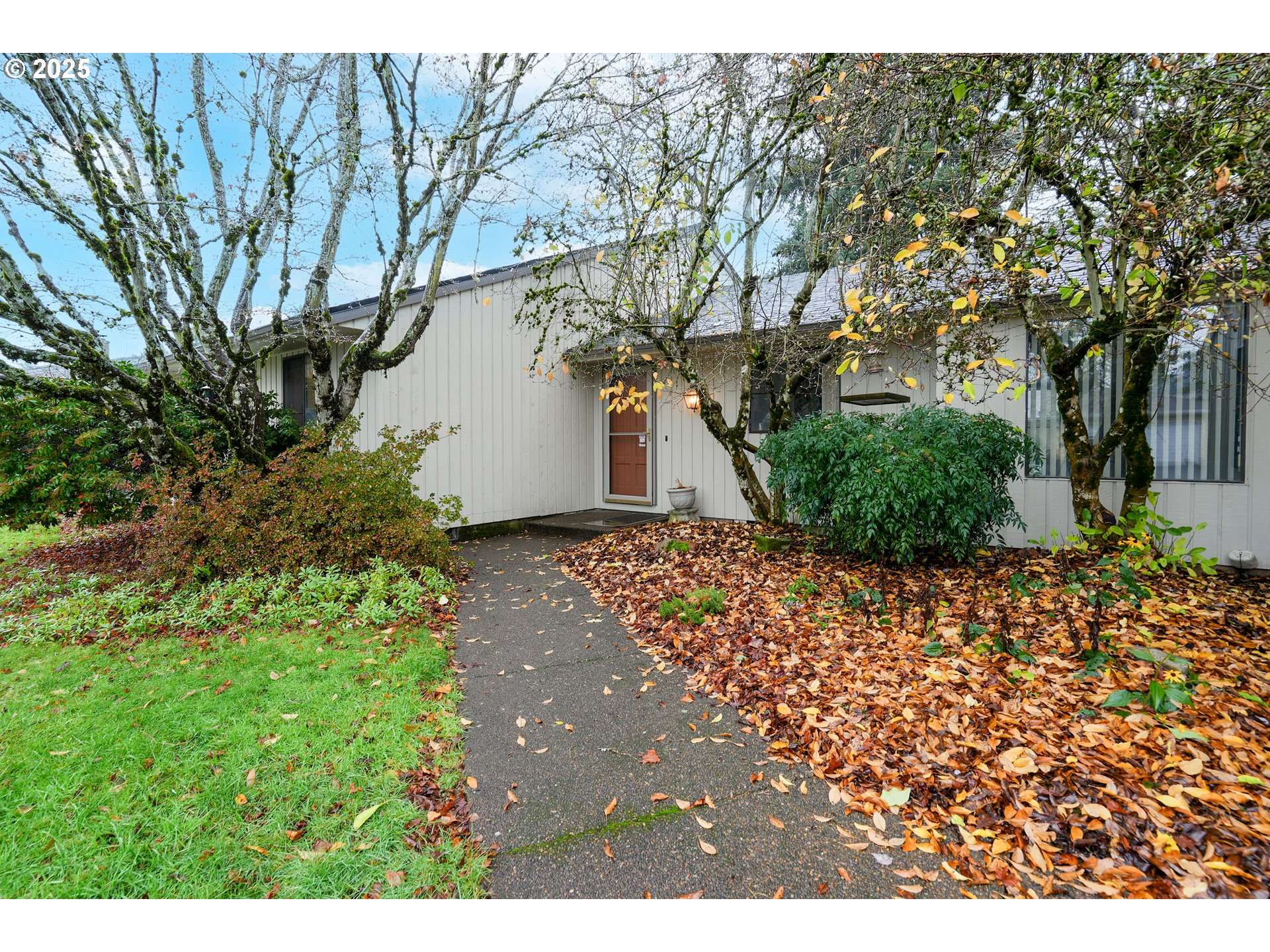 Salem, OR 97306,1347 SPYGLASS CT