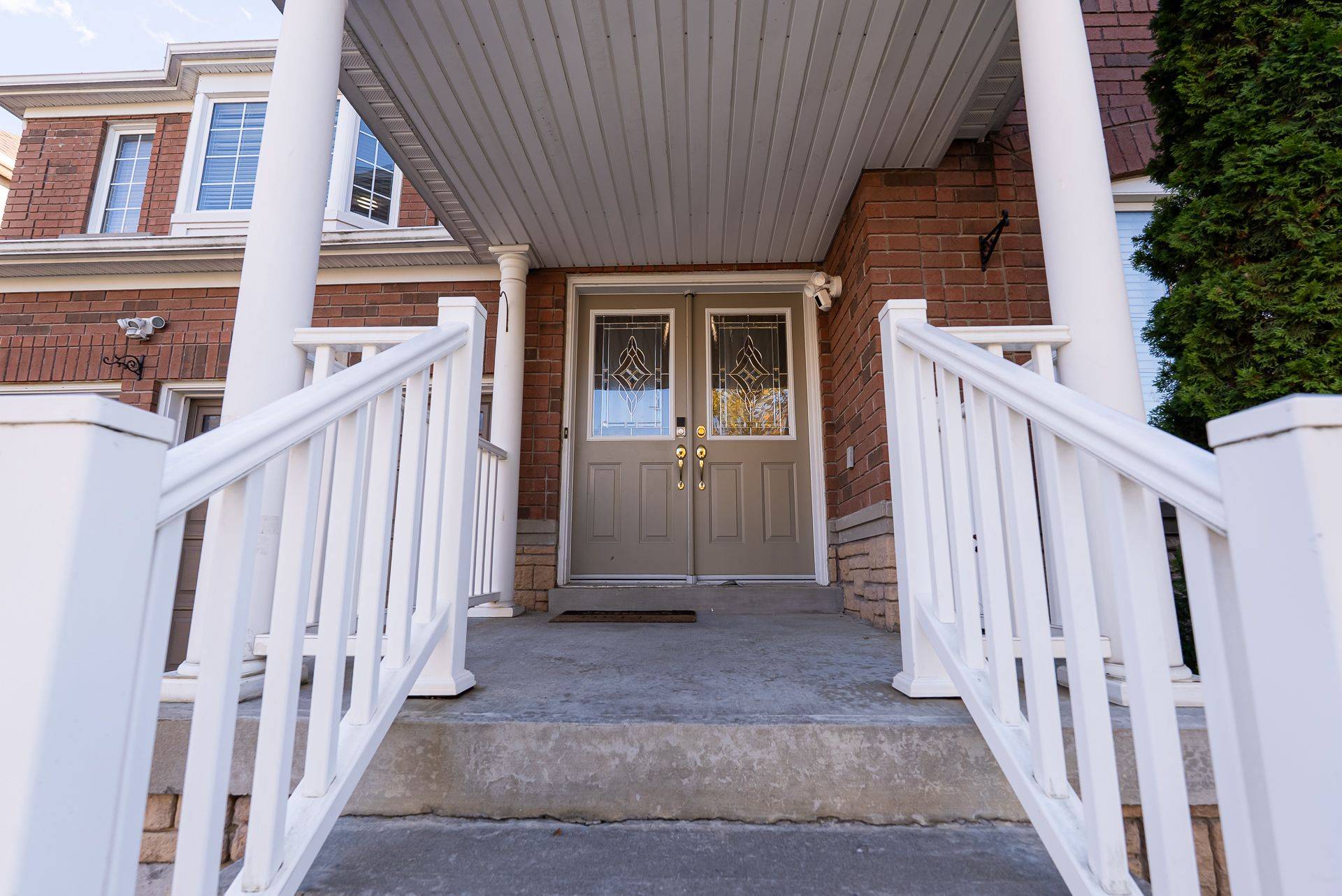 Ajax, ON L1T 4N3,25 Bevan CRES