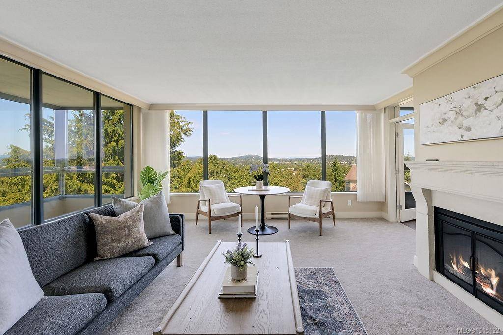 Victoria, BC V8S 3T4,1033 Belmont Ave #405