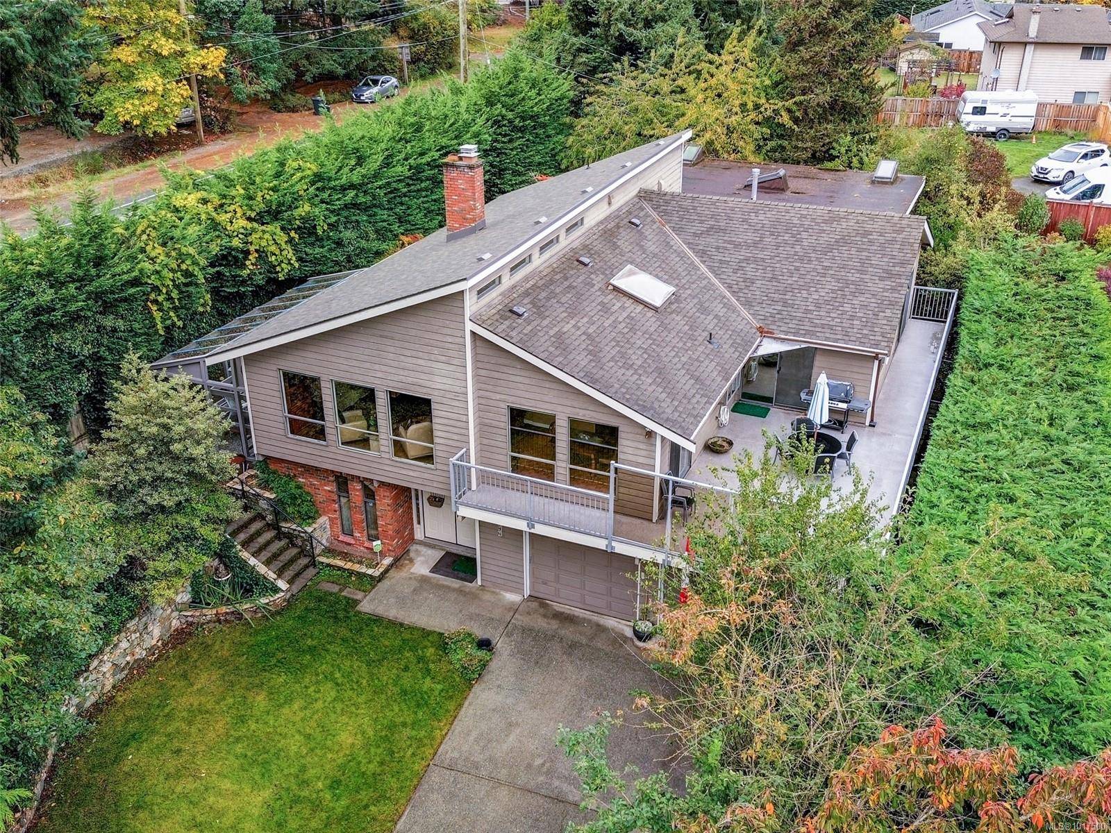Colwood, BC V9B 5C8,3198 Ilona Pl