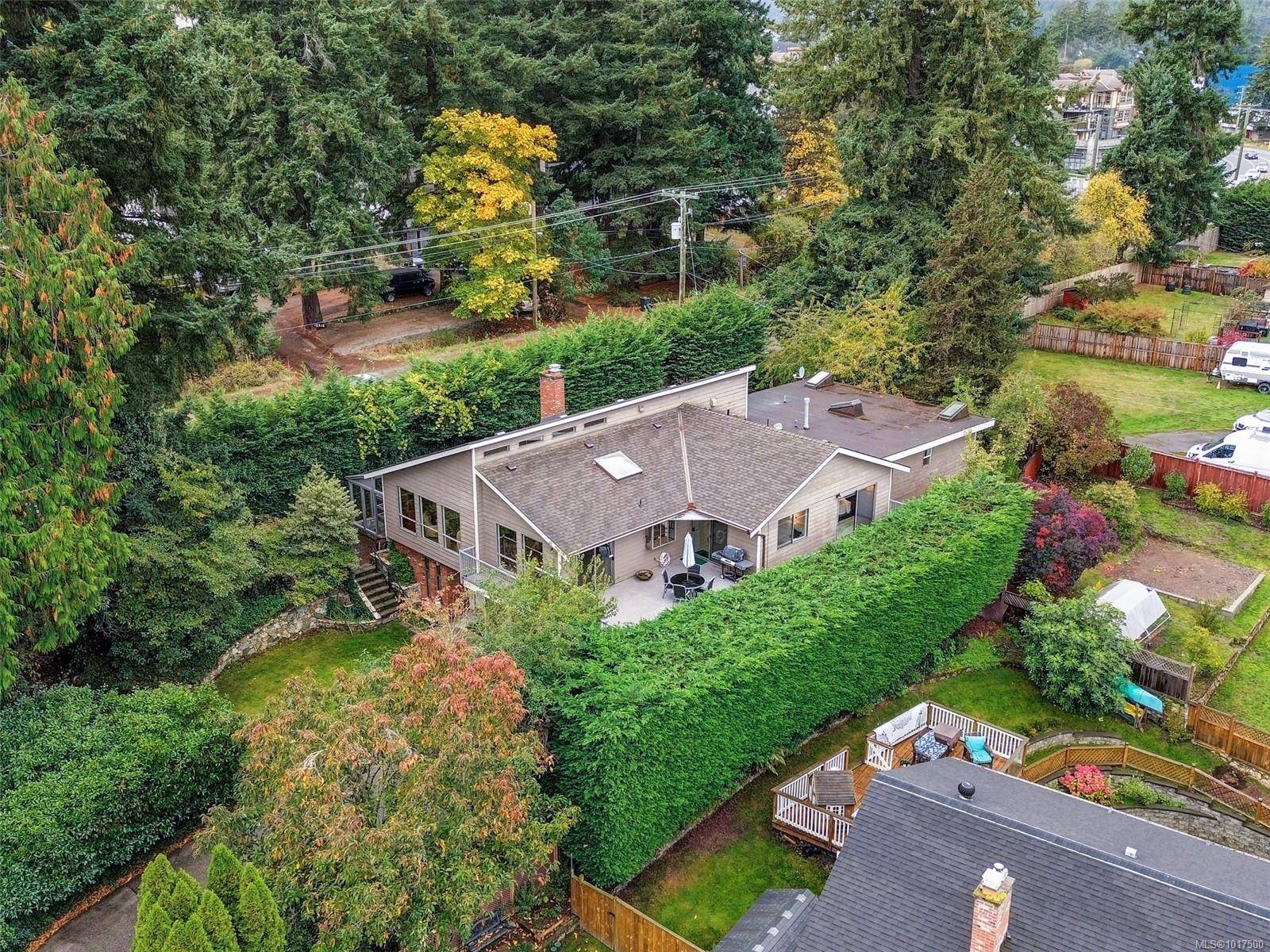 Colwood, BC V9B 5C8,3198 Ilona Pl