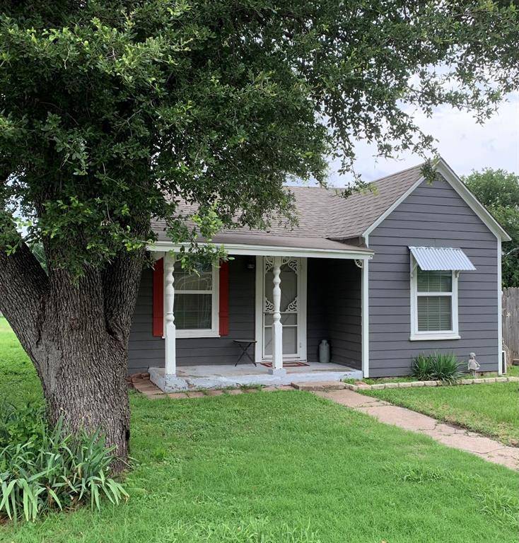 Weatherford, TX 76086,714 N Walnut Street