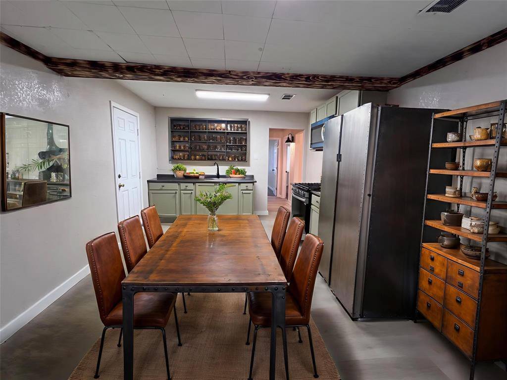 Shreveport, LA 71108,2026 Murray Street