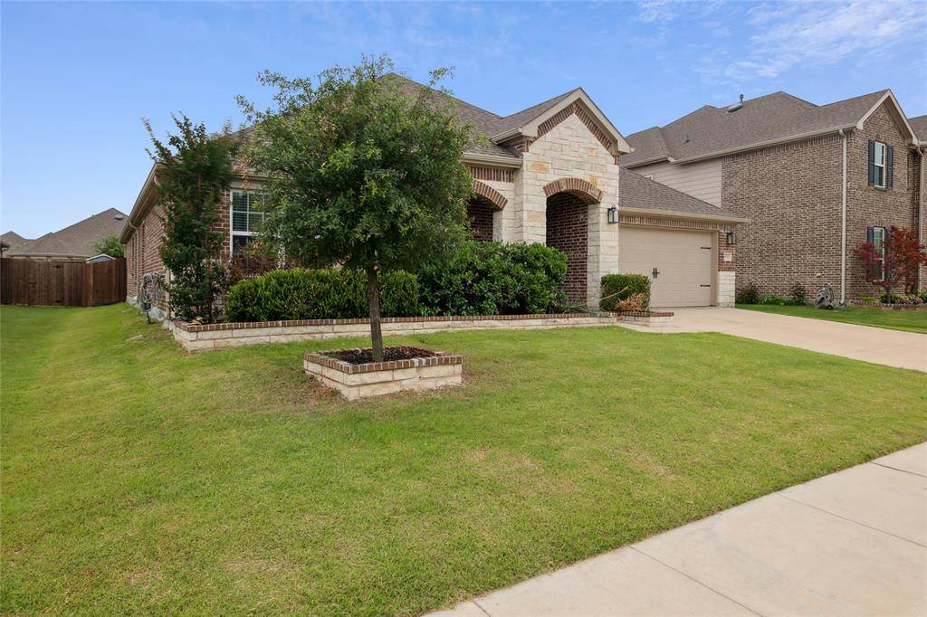 Fort Worth, TX 76052,933 Basket Willow Terrace