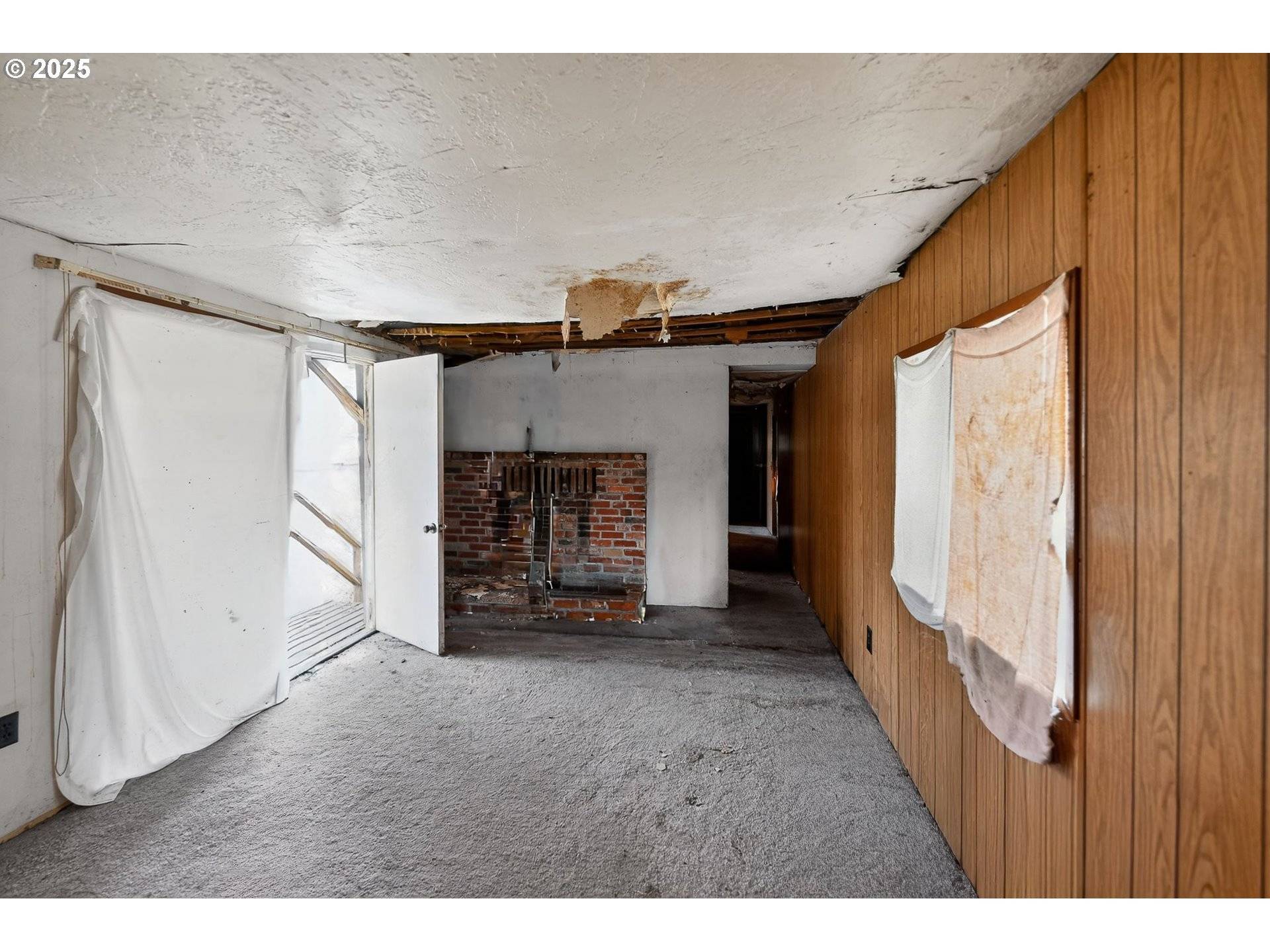 Oakridge, OR 97463,47521 SCHOOL ST