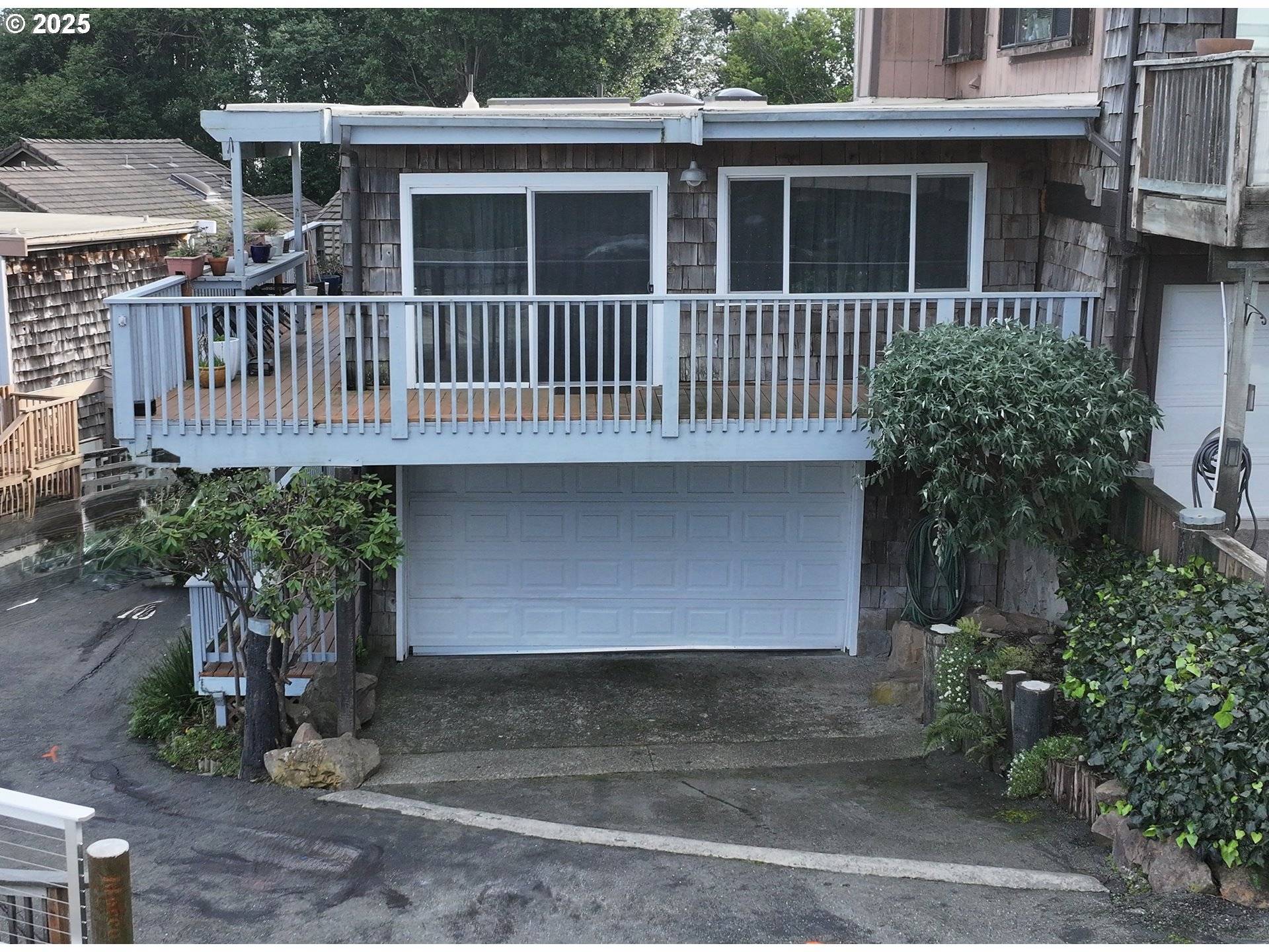 Brookings, OR 97415,222 DEL NORTE LN #8