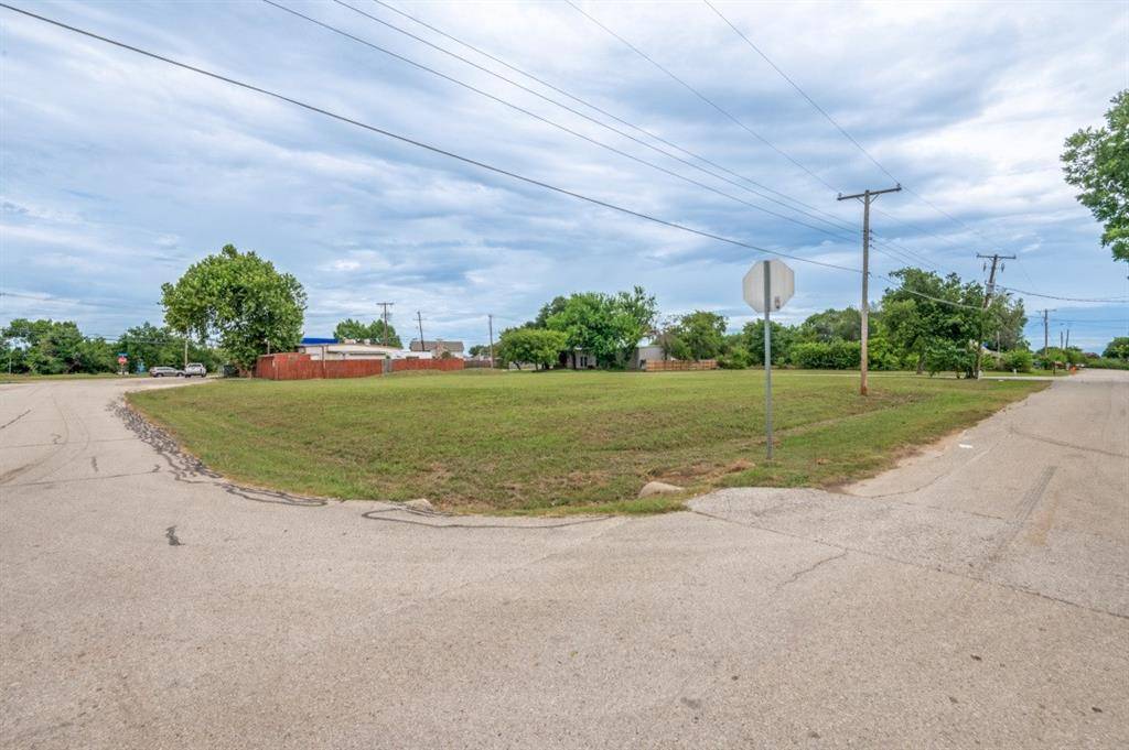 Arlington, TX 76002,2011 Duval Drive