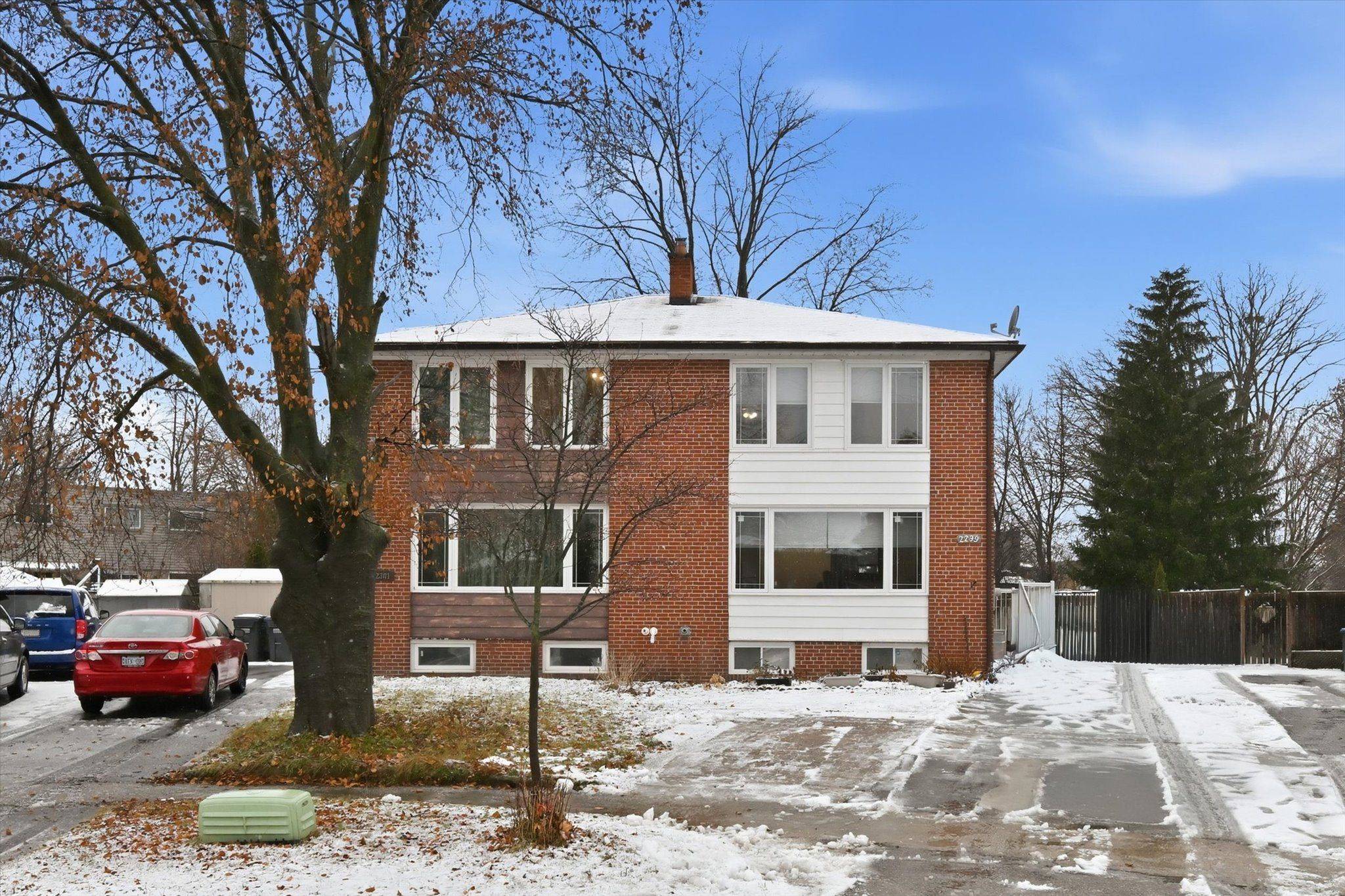 Mississauga, ON L5J 1P5,2299 Wiseman CT