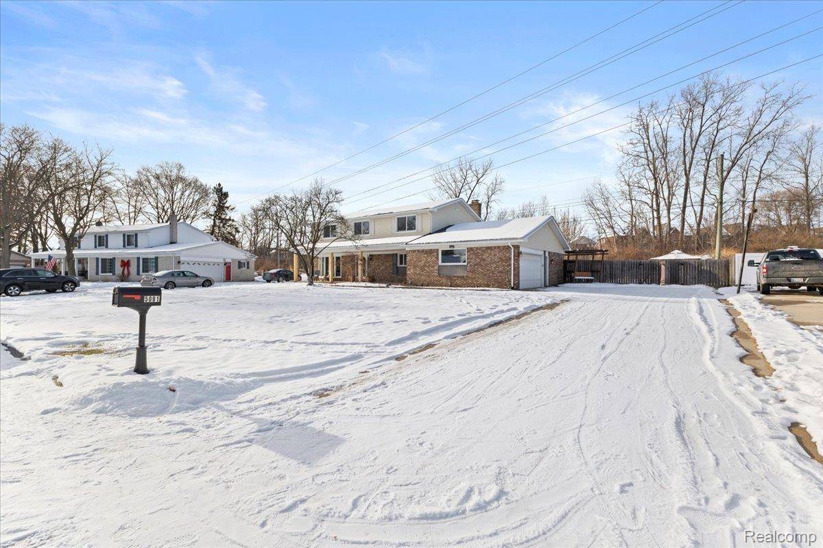 Utica, MI 48316,5091 Vincent TRL