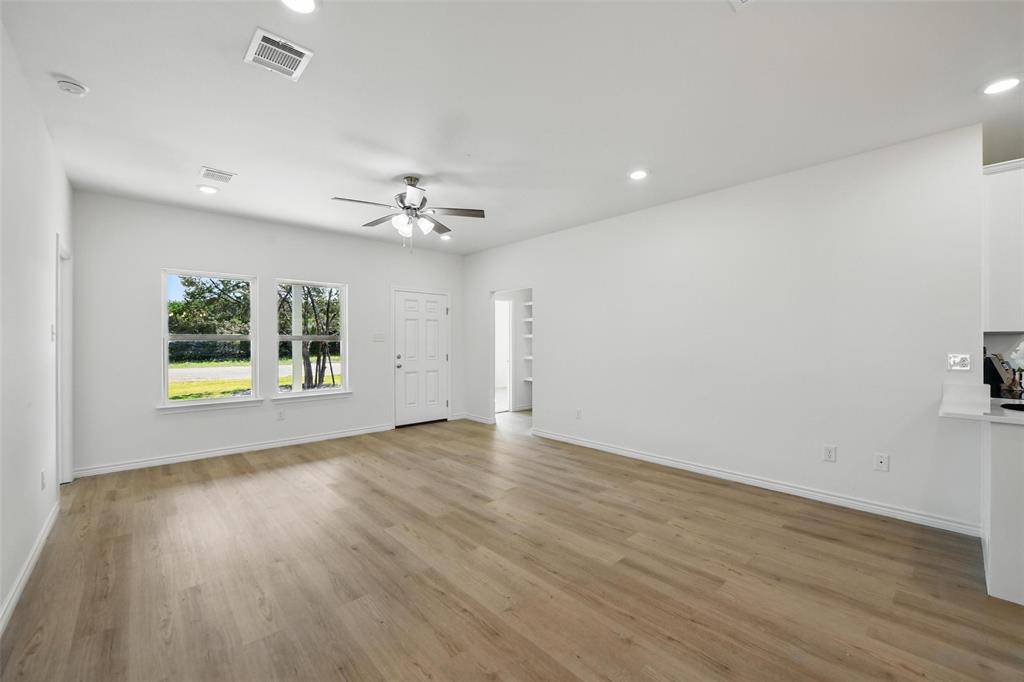 Whitney, TX 76692,112 Cedar Shadow Lane