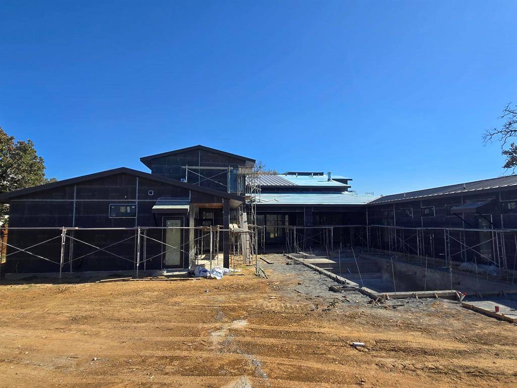 Southlake, TX 76092,300 Shady Oaks Drive