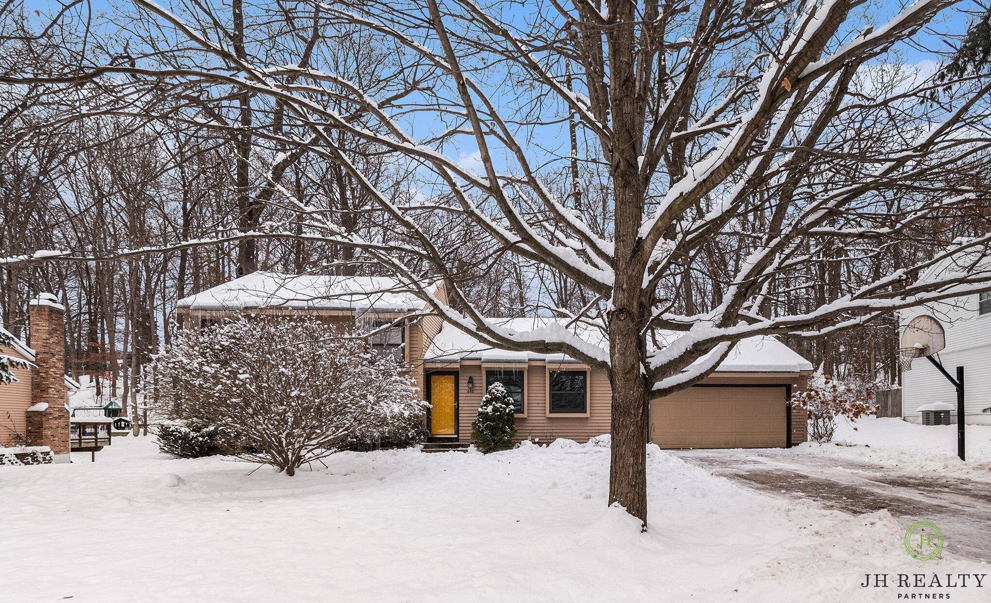 Ada, MI 49301,446 Adaway AVE SE