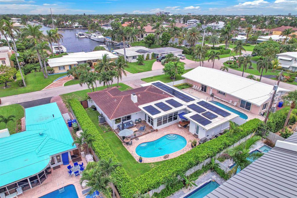 Fort Lauderdale, FL 33305,2212 NE 32nd Ave