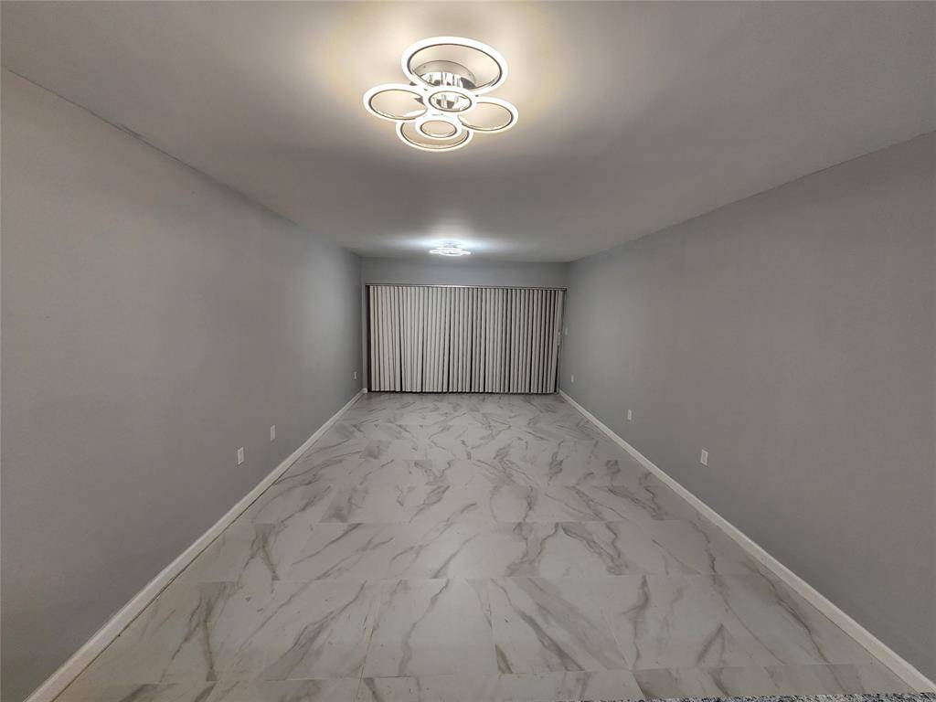 Fort Lauderdale, FL 33324,485 N Pine Island Rd