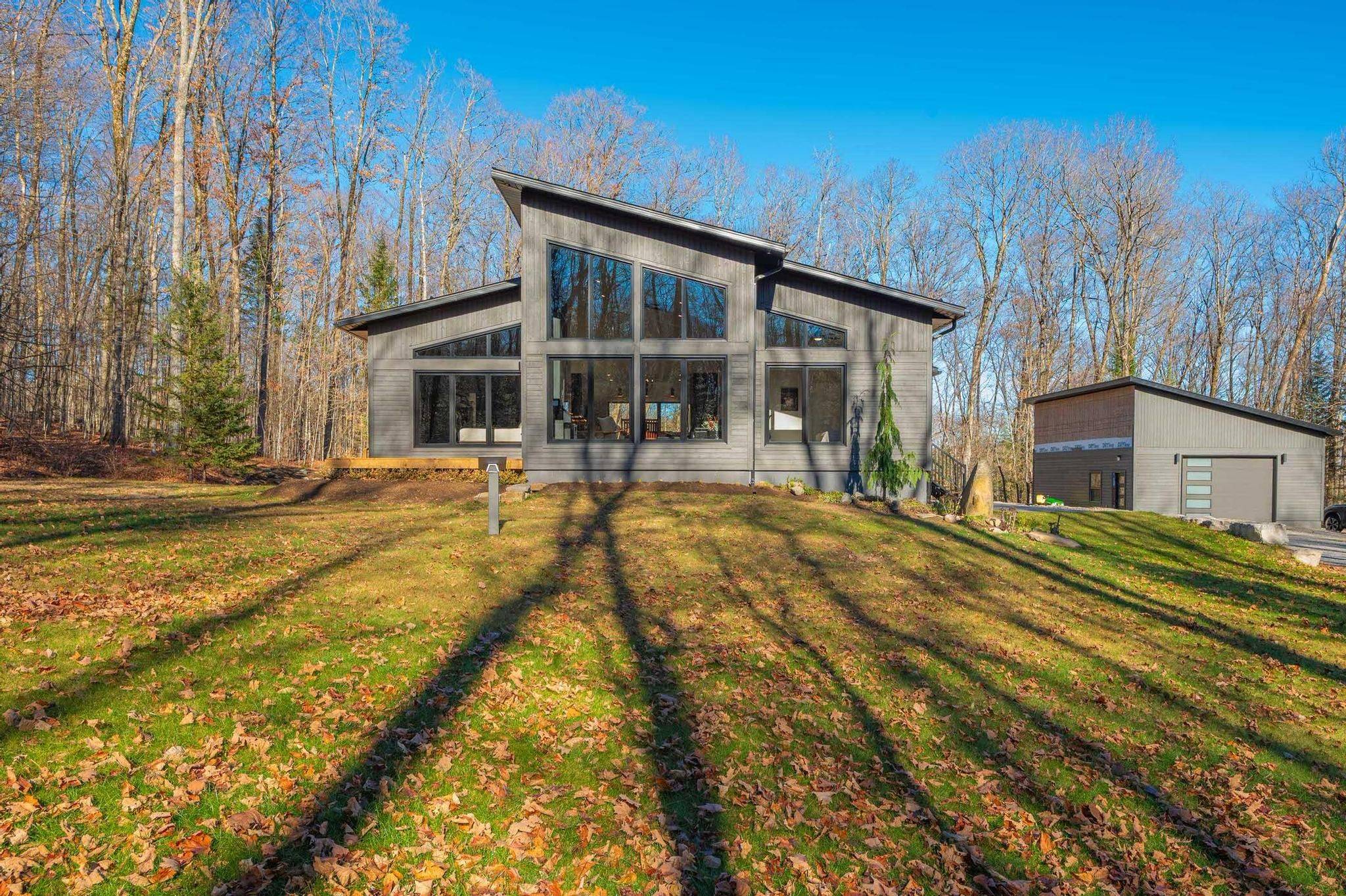 Dysart Et Al, ON K0M 1S0,3777 Glamorgan RD