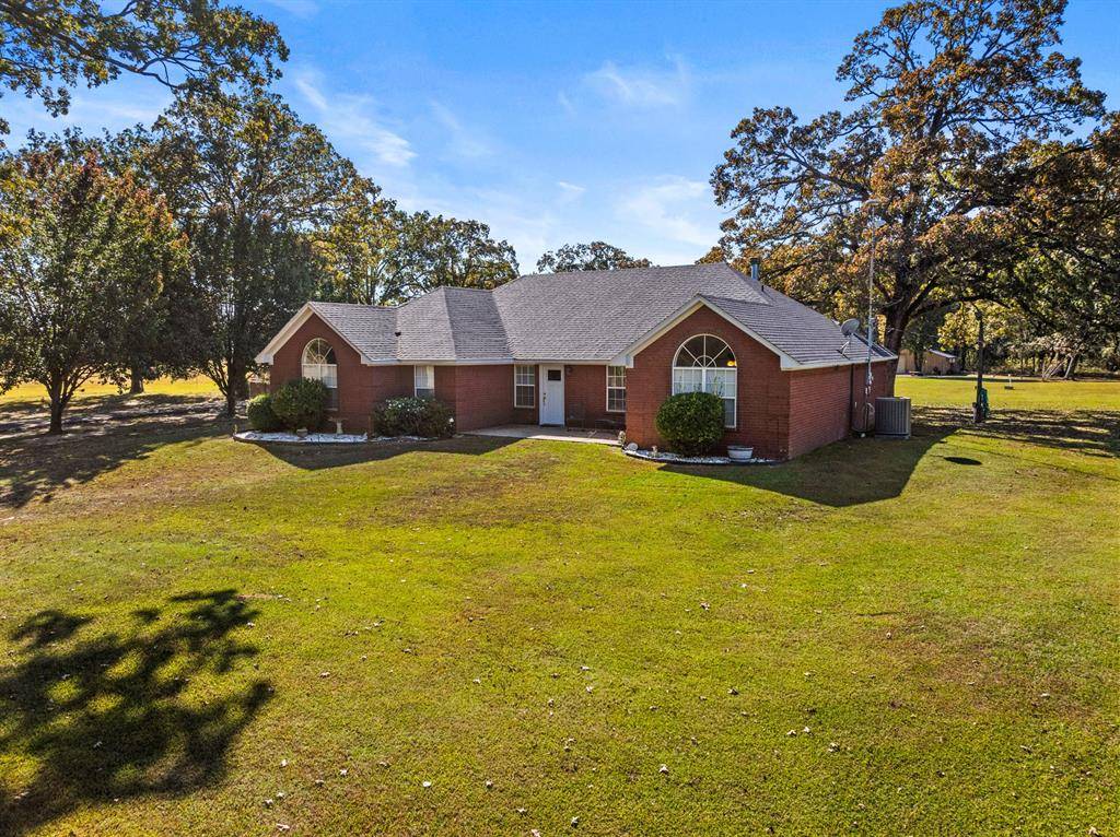 Omaha, TX 75571,1227 County Road 3327