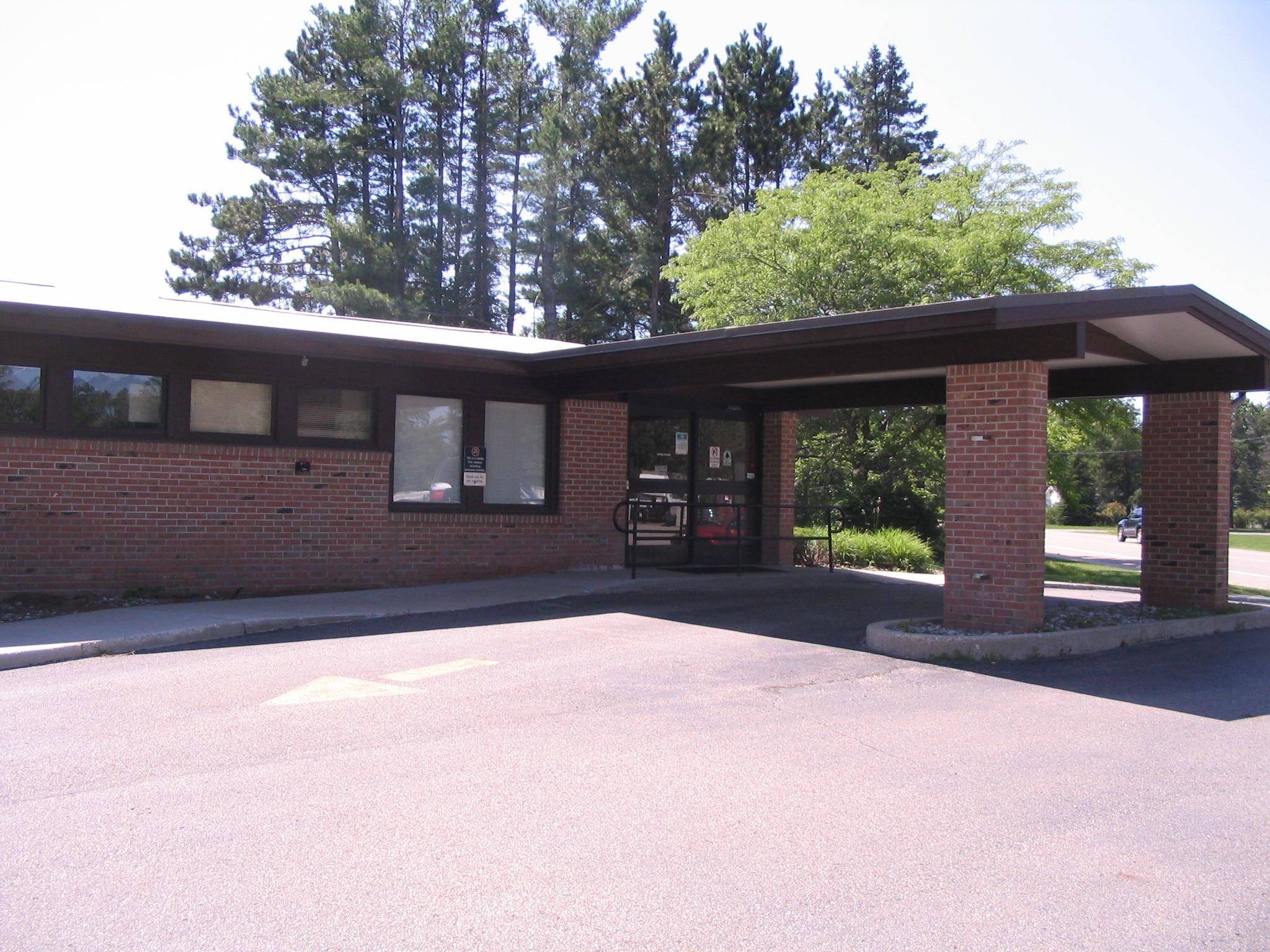 Grayling, MI 49738,1010 W North Down River RD