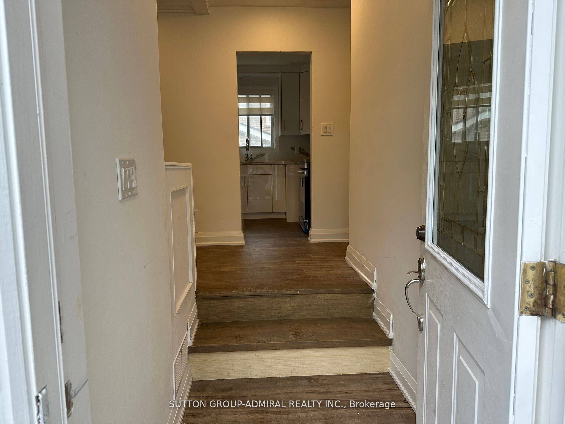 Toronto C15, ON M2H 1N3,7 Resolution CRES #Main Floor