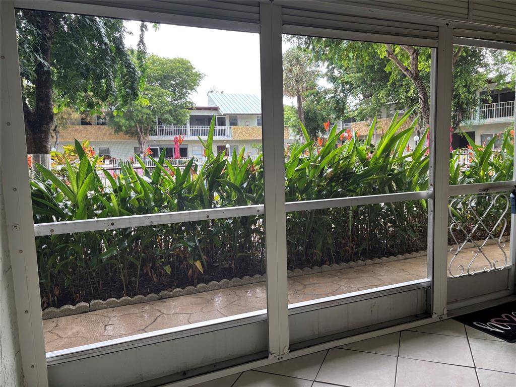 Deerfield Beach, FL 33441,860 SE 6th Ave #303