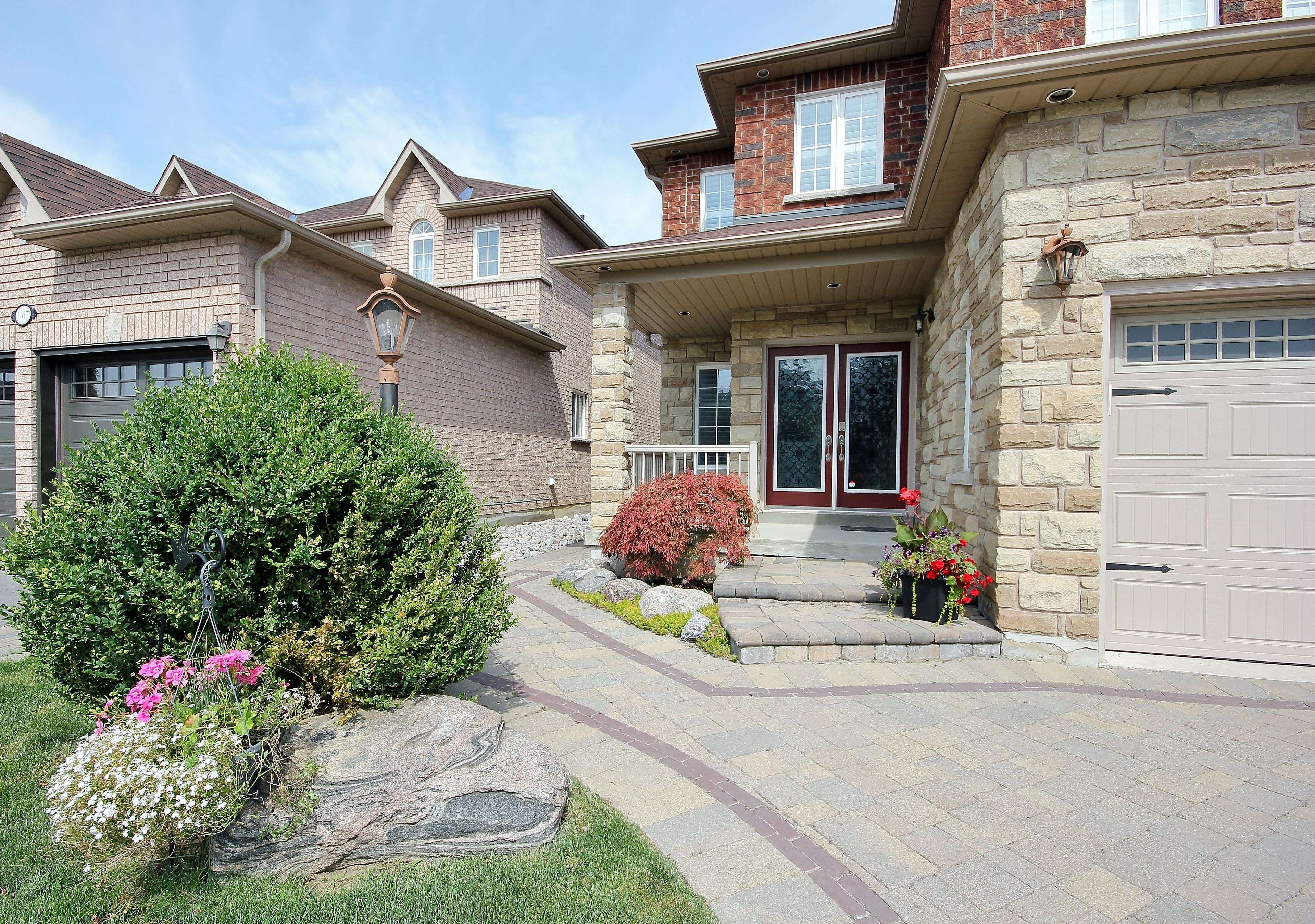 Innisfil, ON L9S 5A5,1185 Mitchell CT