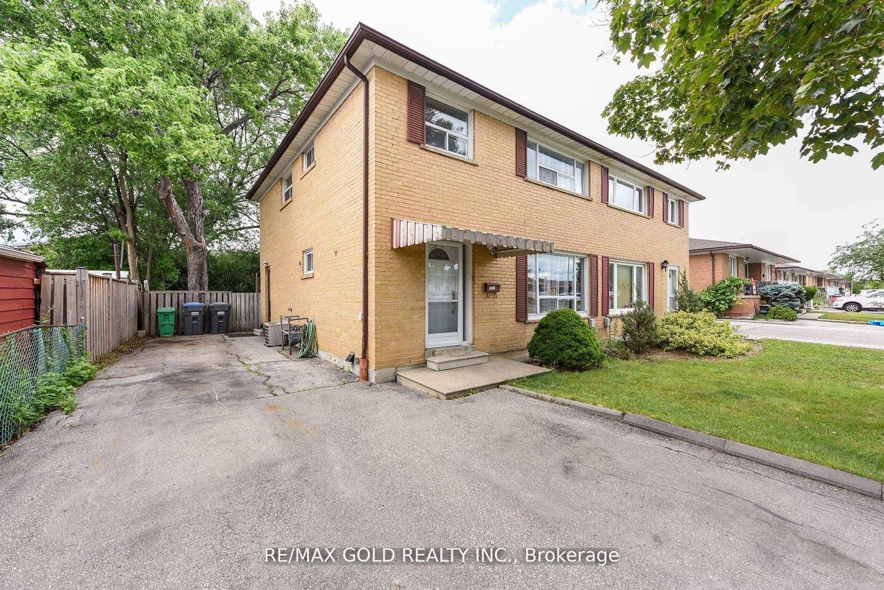 Mississauga, ON L4T 1N2,3507 Laddie CRES
