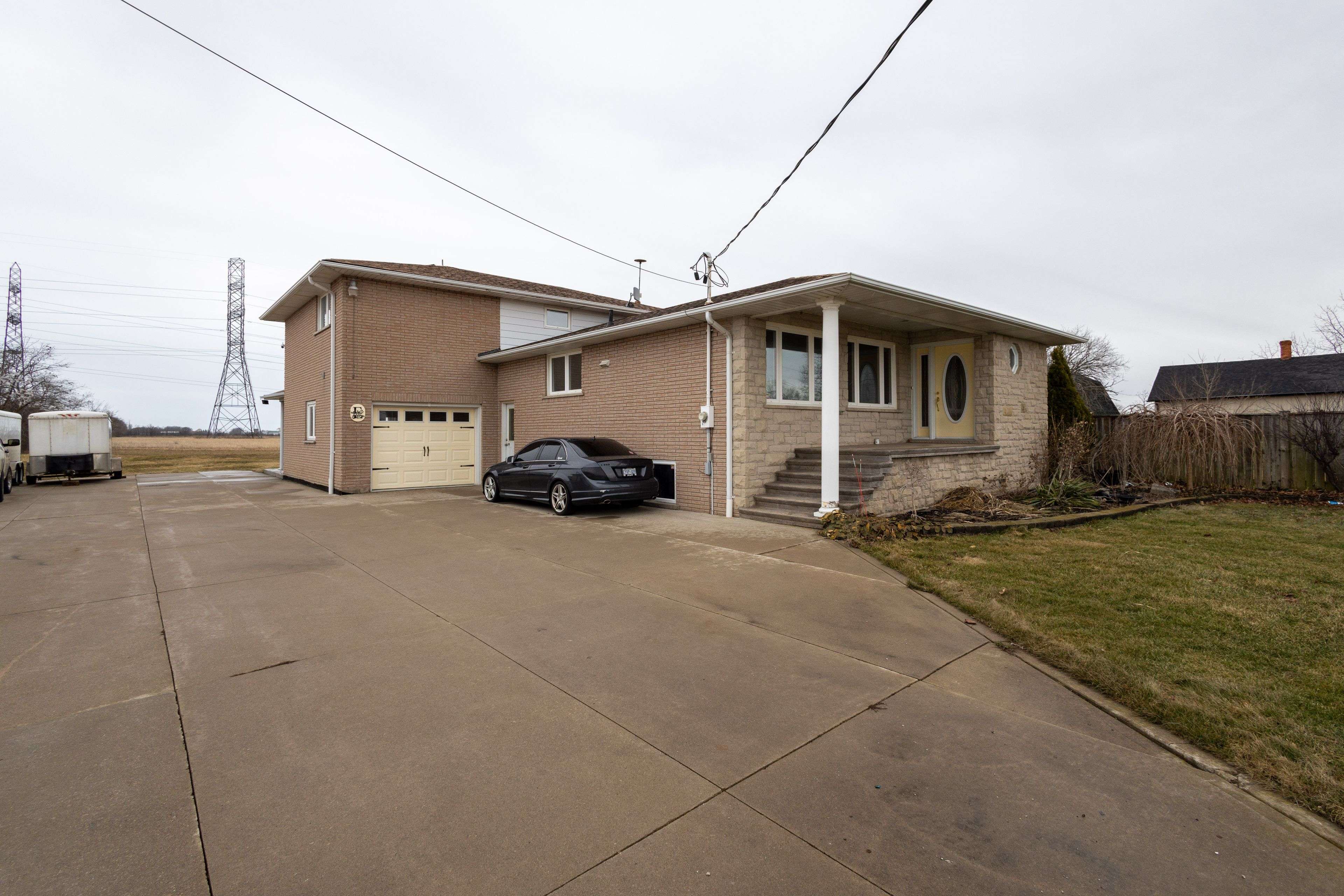 Grimsby, ON L0R 2A0,9747 Regional Road 20 N/A