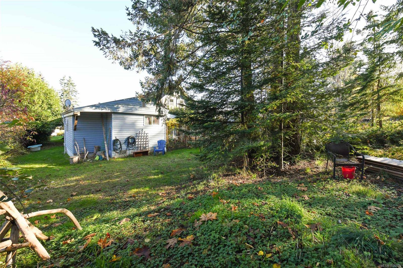 Union Bay, BC V0R 3B0,5557 Horne St