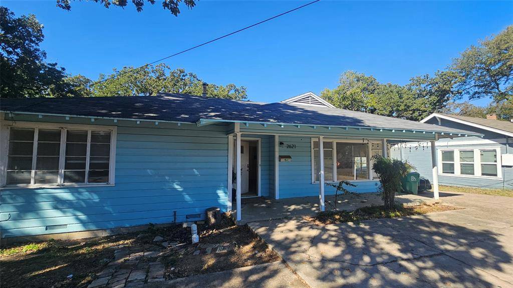 Denton, TX 76209,2621 N Locust Street