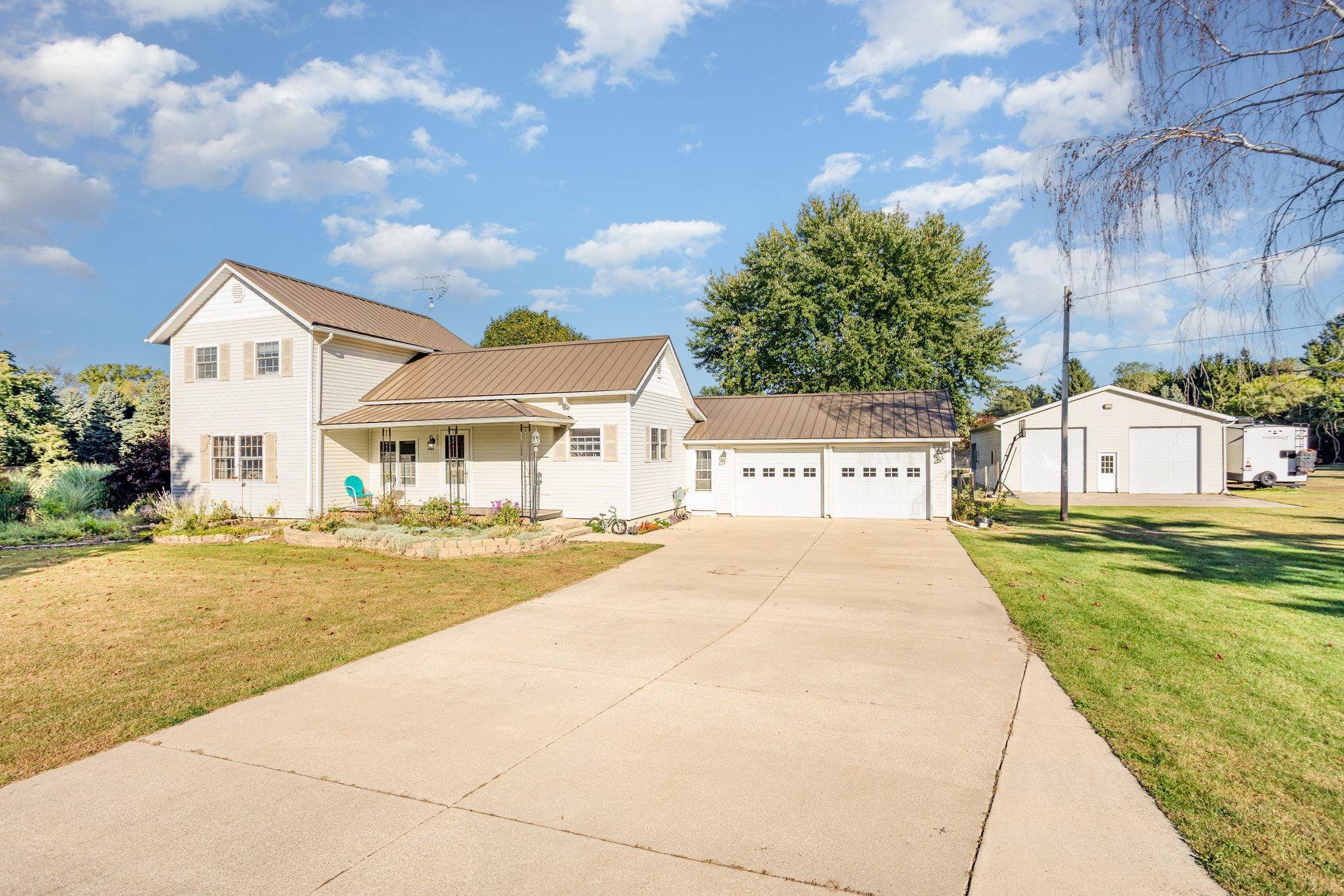 Saint Louis, MI 48880,610 N Union ST