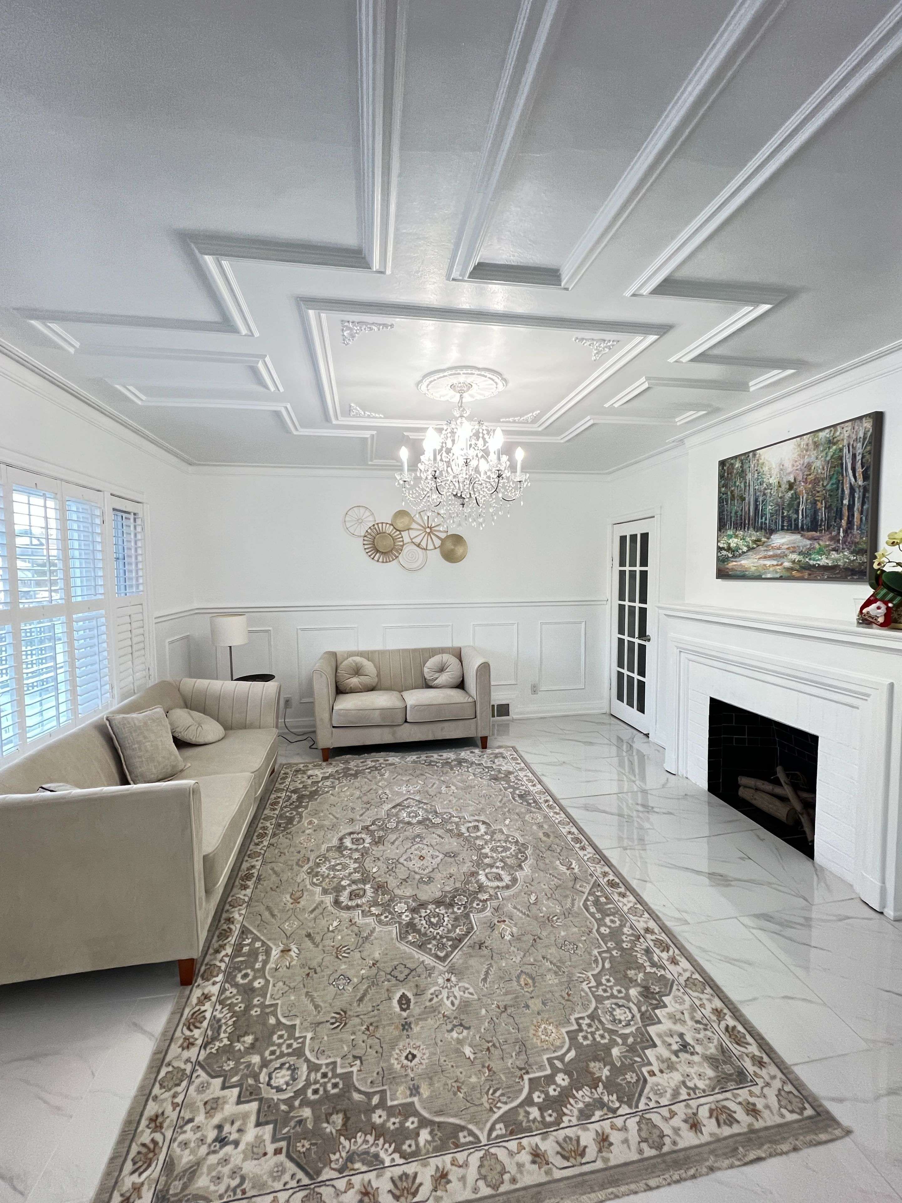 Toronto C12, ON M2L 1K4,133 York Mills RD #Main/Up