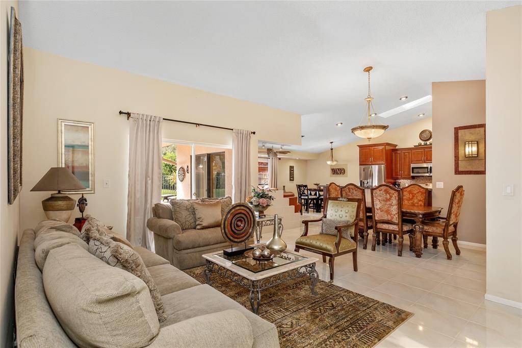 Boca Raton, FL 33428,21011 Windemere Ln