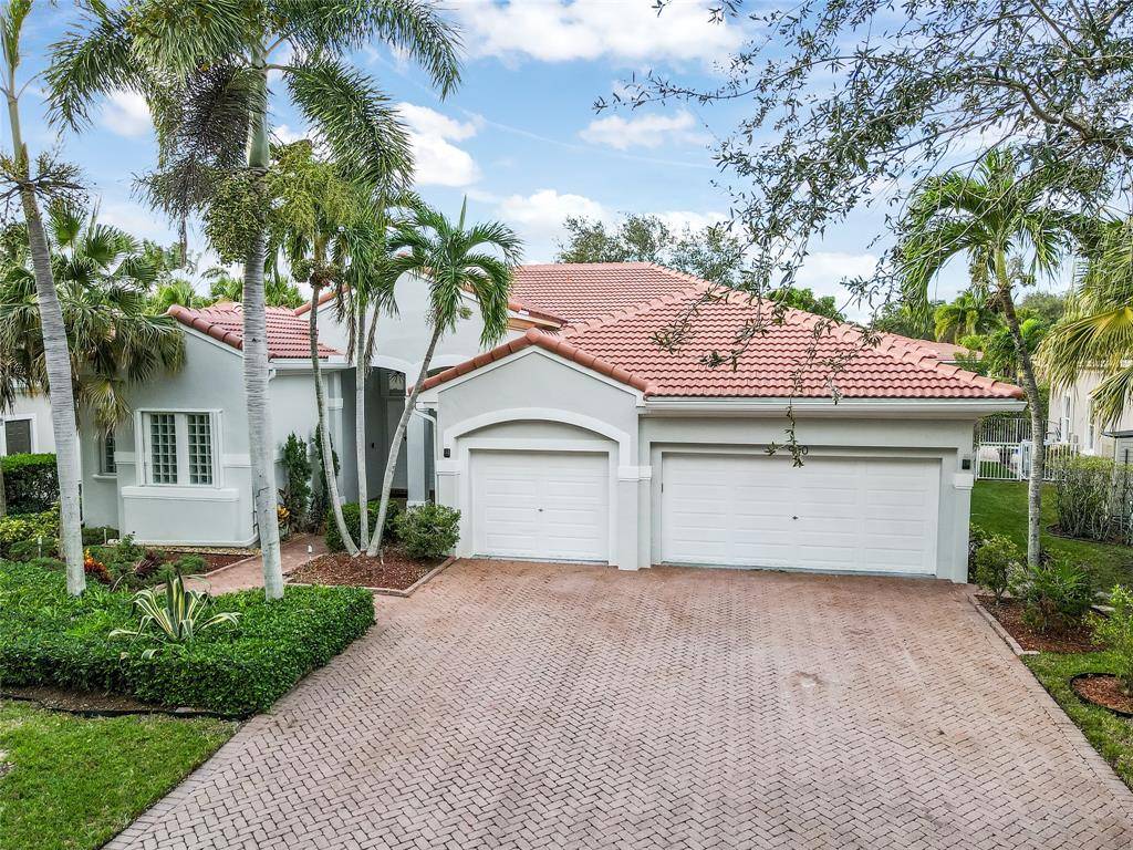 Coral Springs, FL 33071,900 NW 123rd Dr