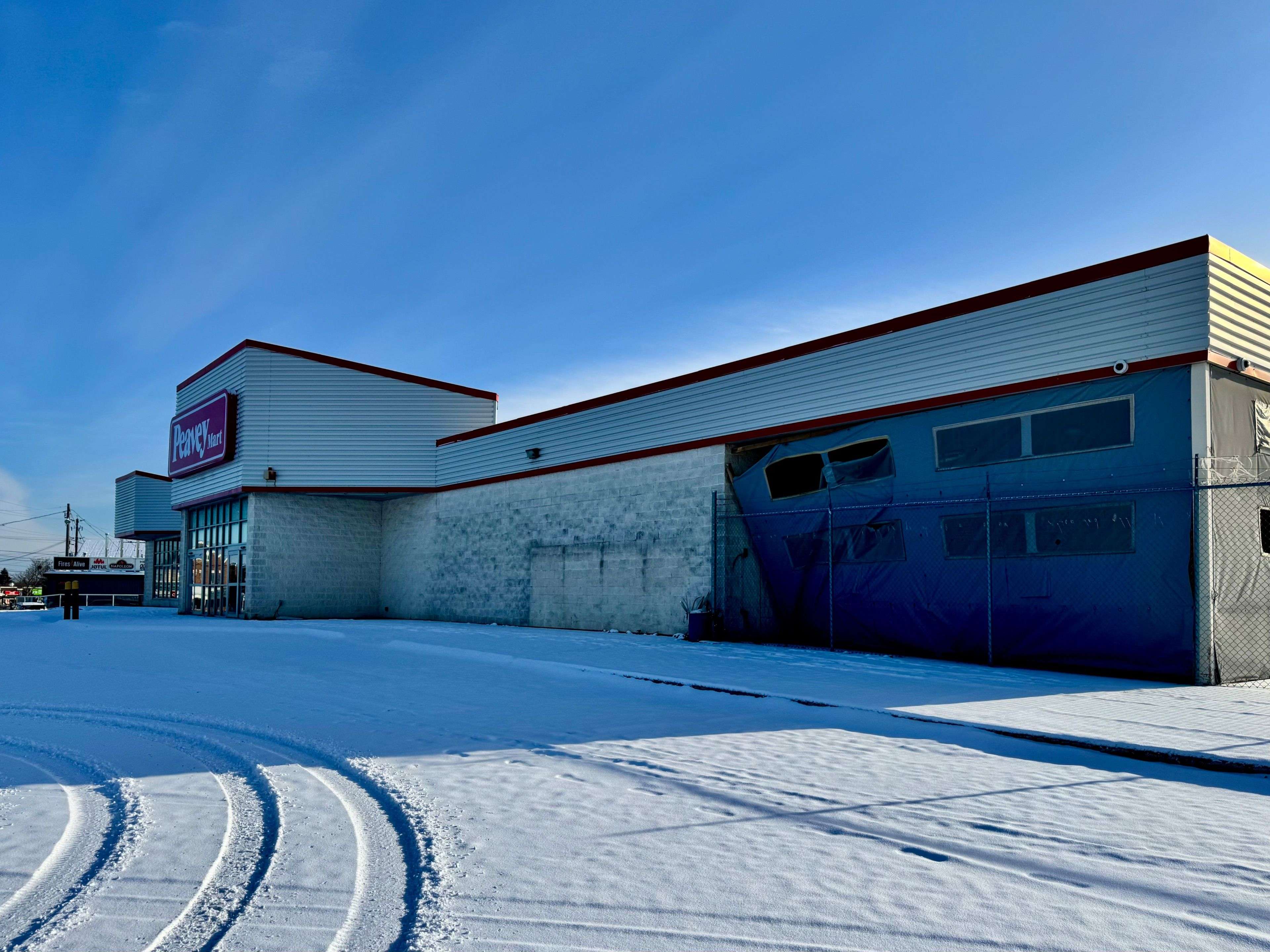 Peterborough, ON K9J 7P7,147 Lansdowne ST E