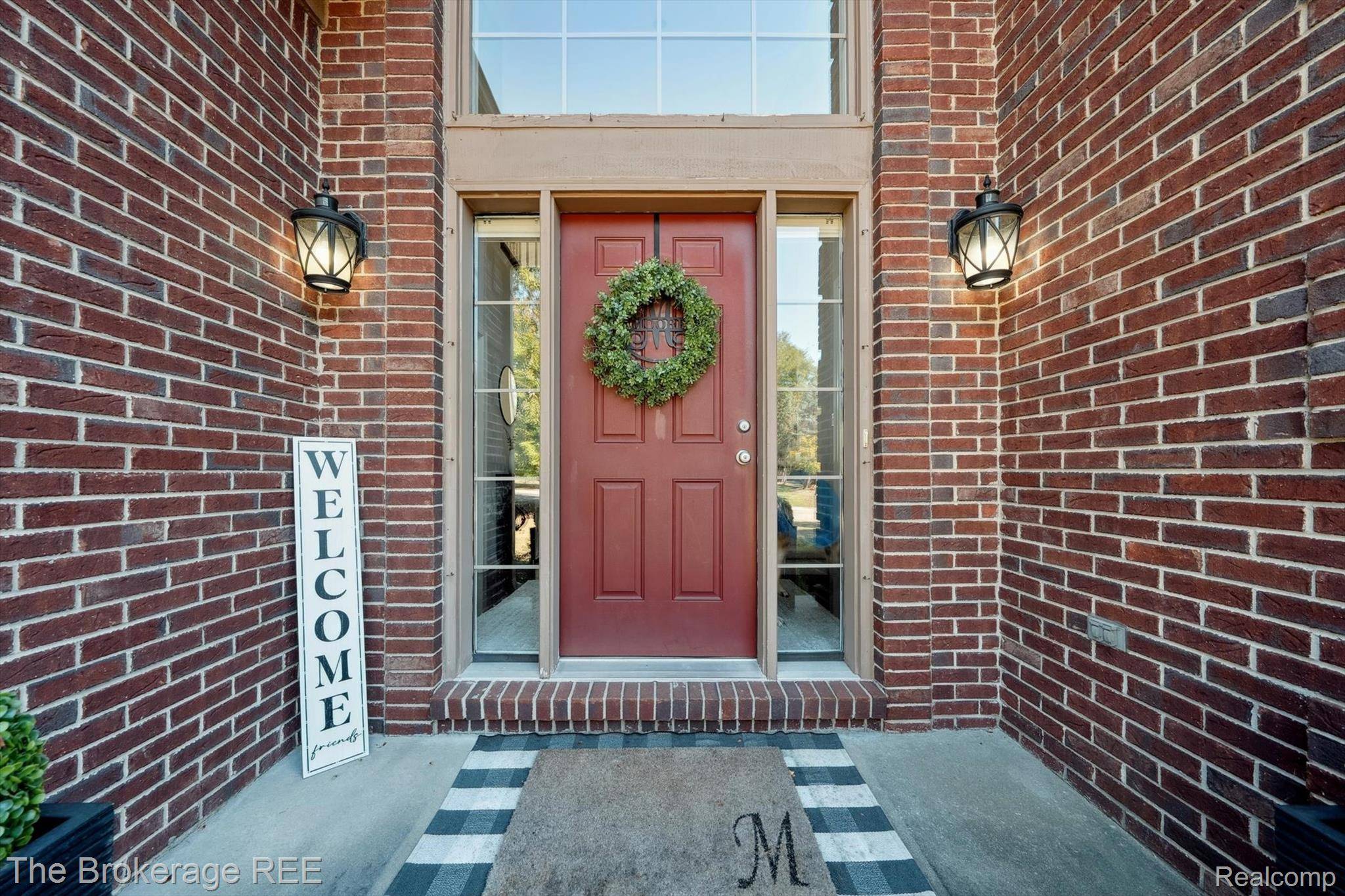 Clarkston, MI 48348,8000 Barrington LN