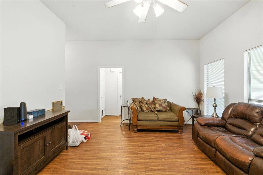 Azle, TX 76020,749 Oak Park Drive