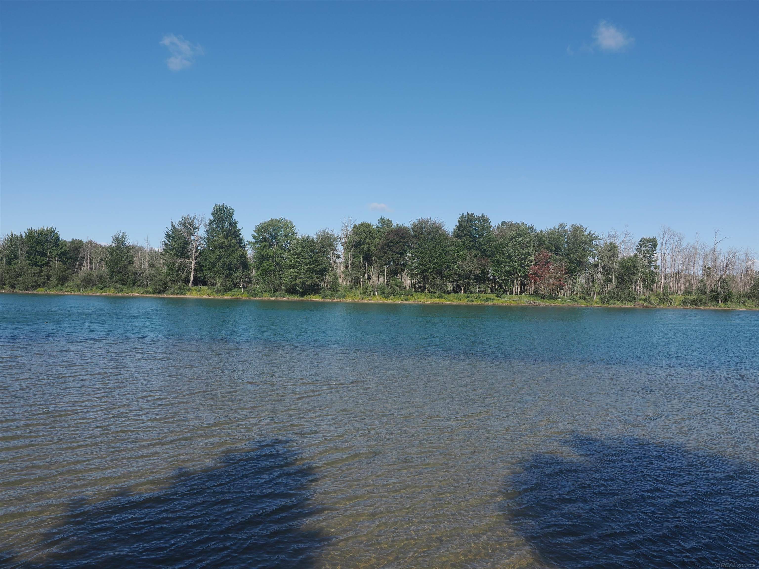 Sault Sainte Marie, MI 49783,2039 S Riverside DR