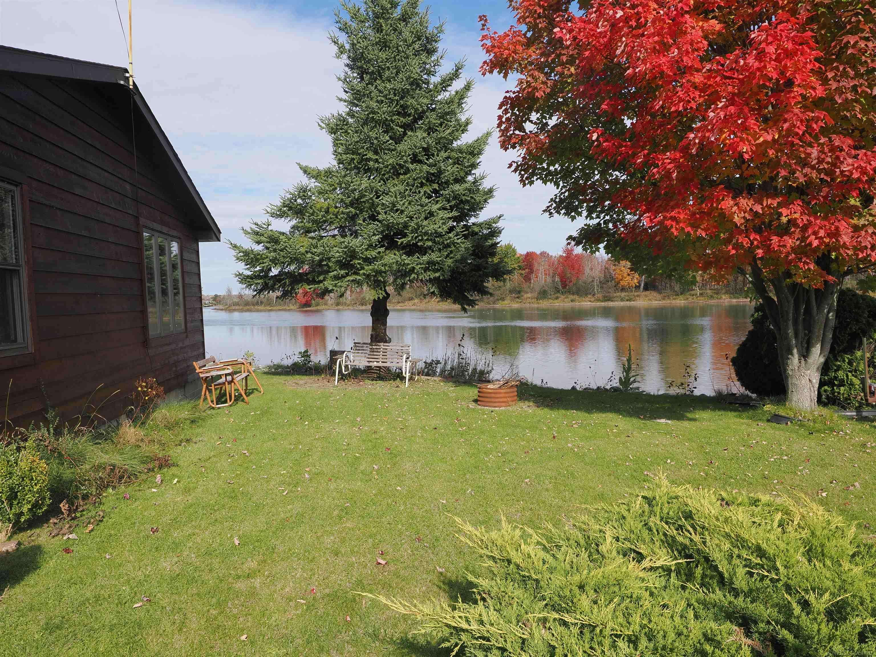 Sault Sainte Marie, MI 49783,2039 S Riverside DR