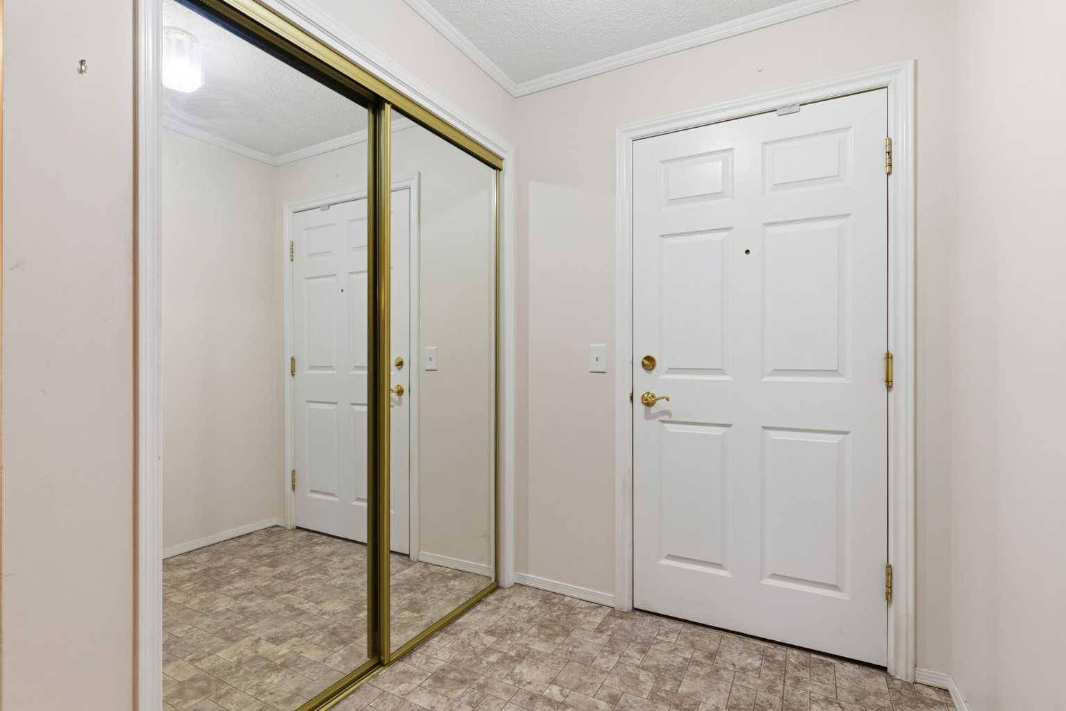 Calgary, AB T3H 3N7,1209 Sienna Park GN SW #1209