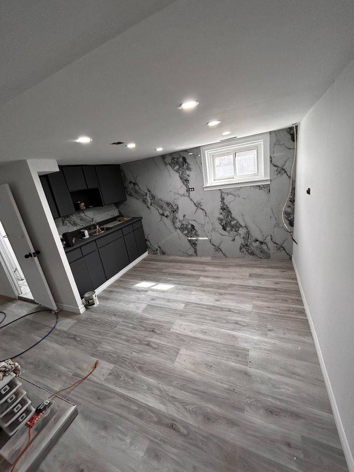 Toronto E04, ON M1P 1E1,13 Hollingworth DR